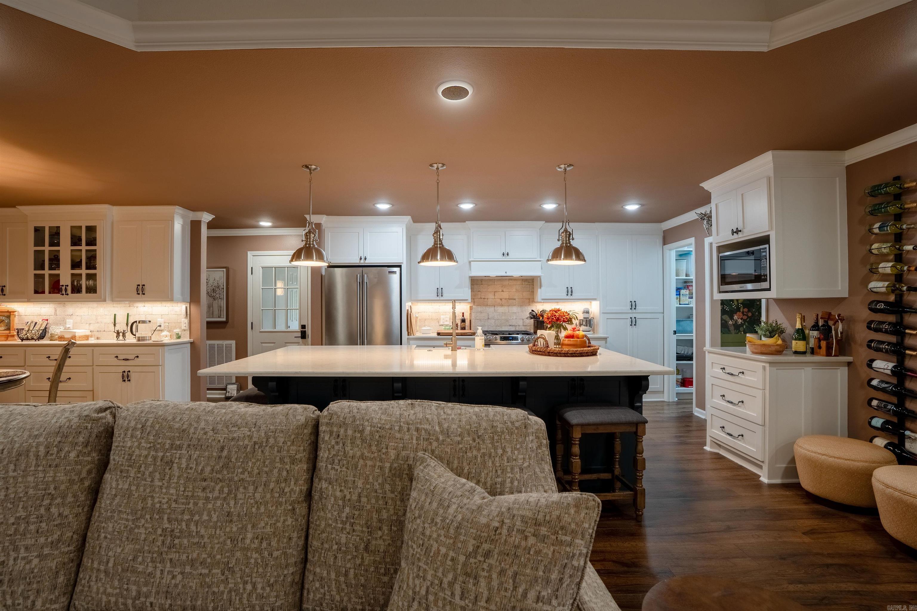 COUNTRY CLUB EAST ADD (SEARCY) - Residential