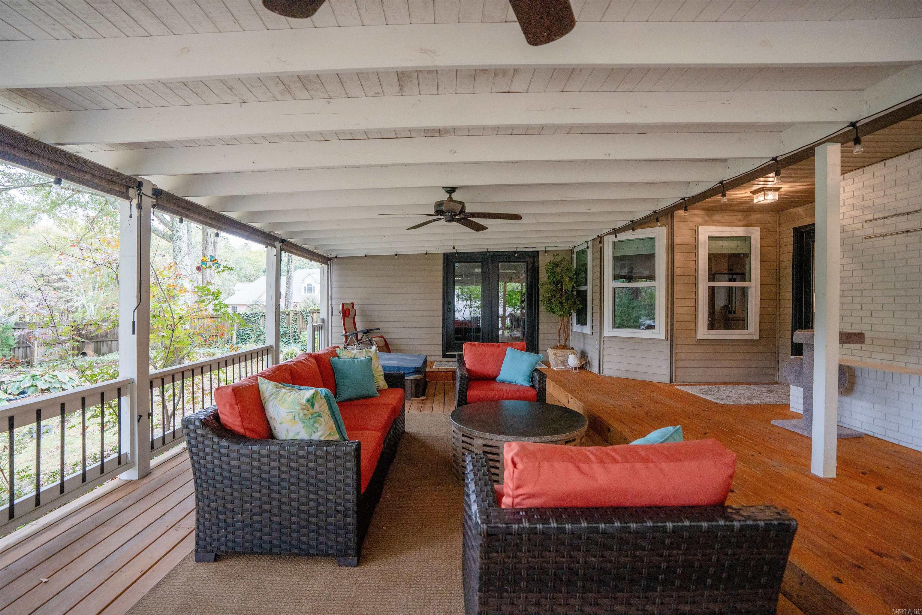 COUNTRY CLUB EAST ADD (SEARCY) - Residential