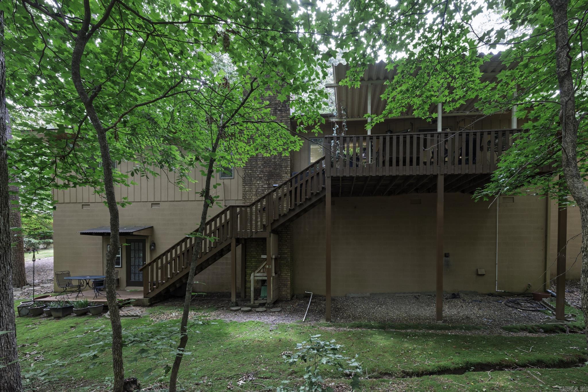 Villa Alegre Courts - Residential