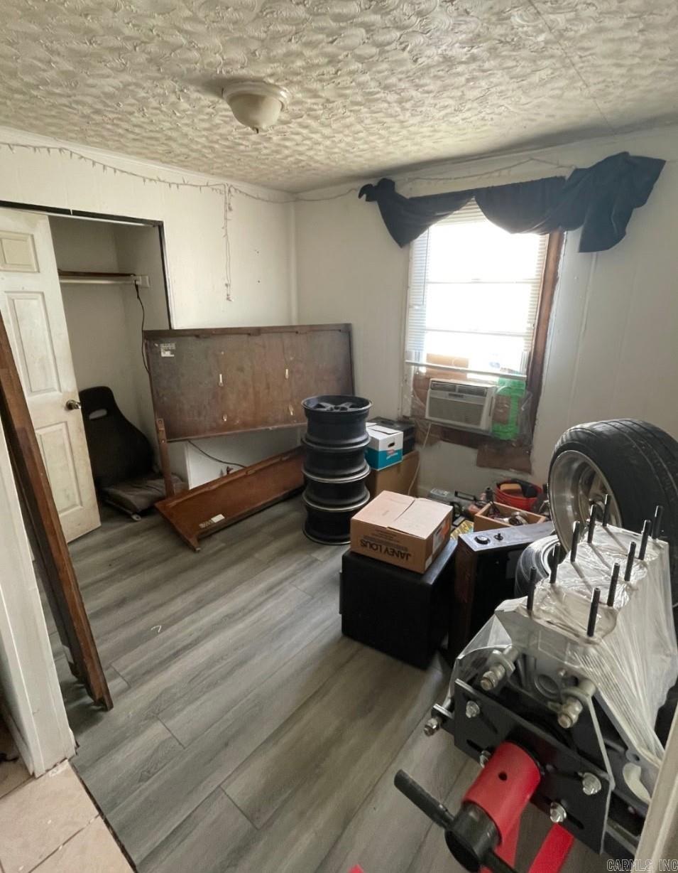 SUNNYSIDE HILLS ADDN TO JACK - Residential