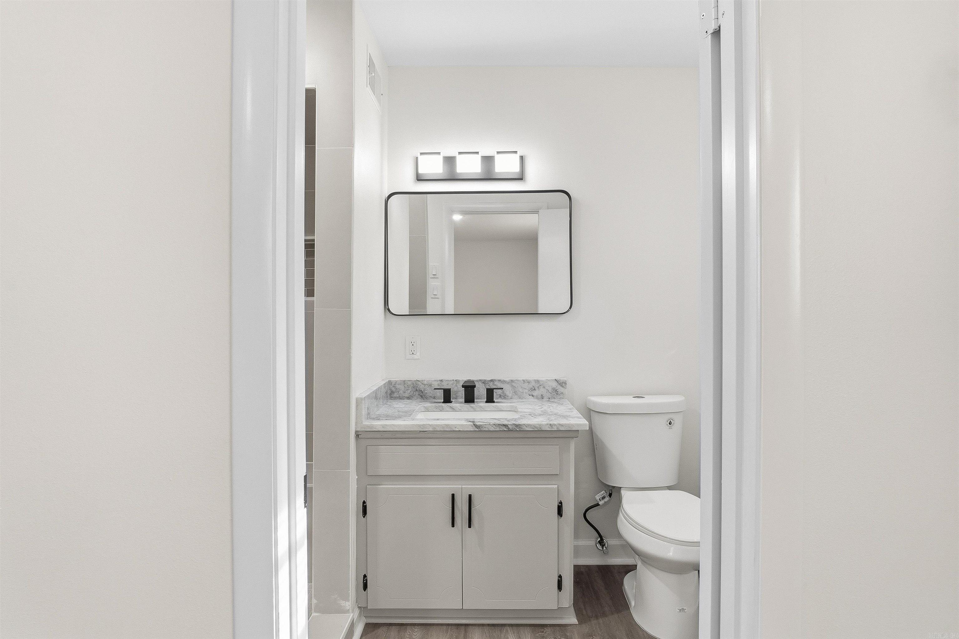 INDIAN HILLS - Residential