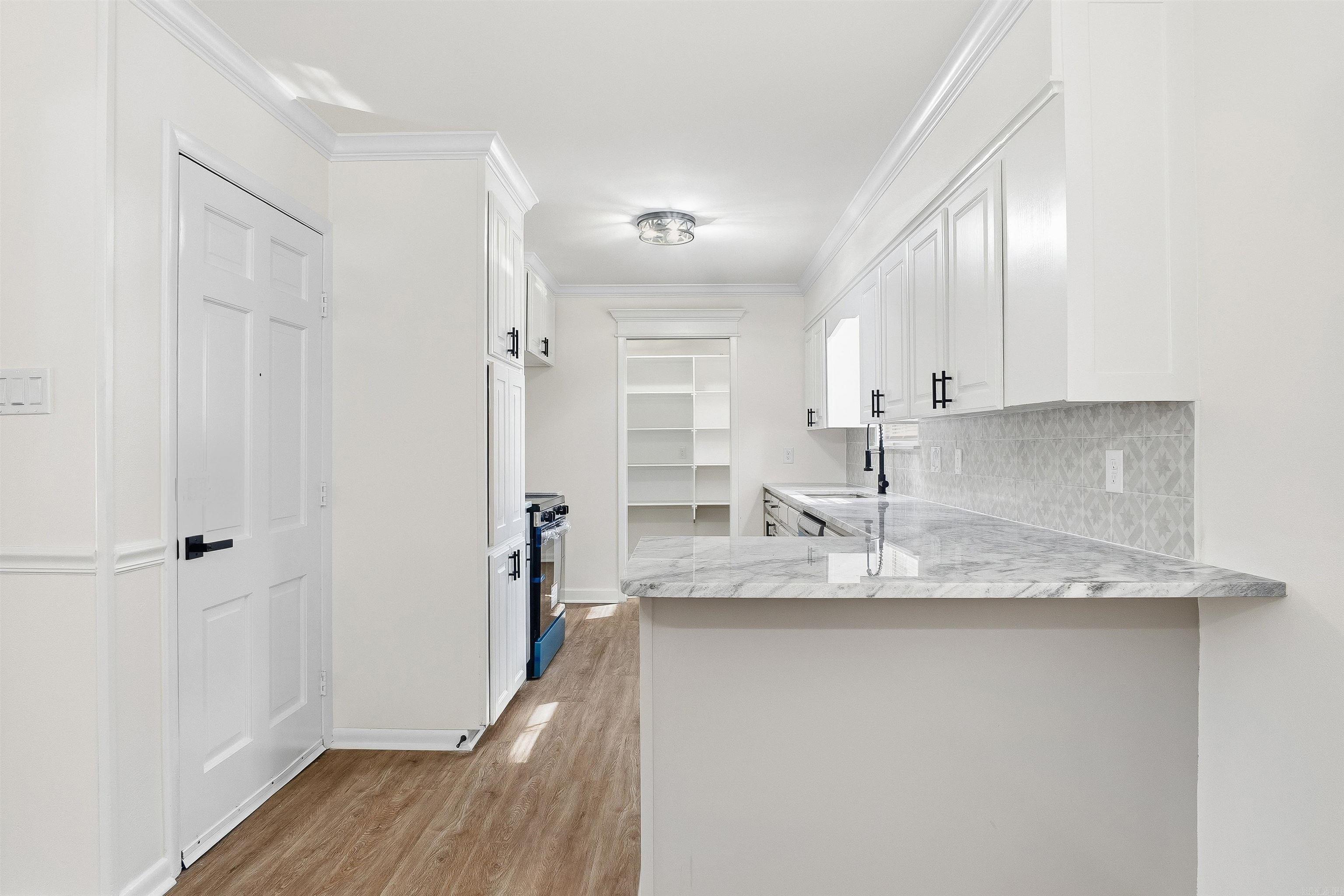 INDIAN HILLS - Residential