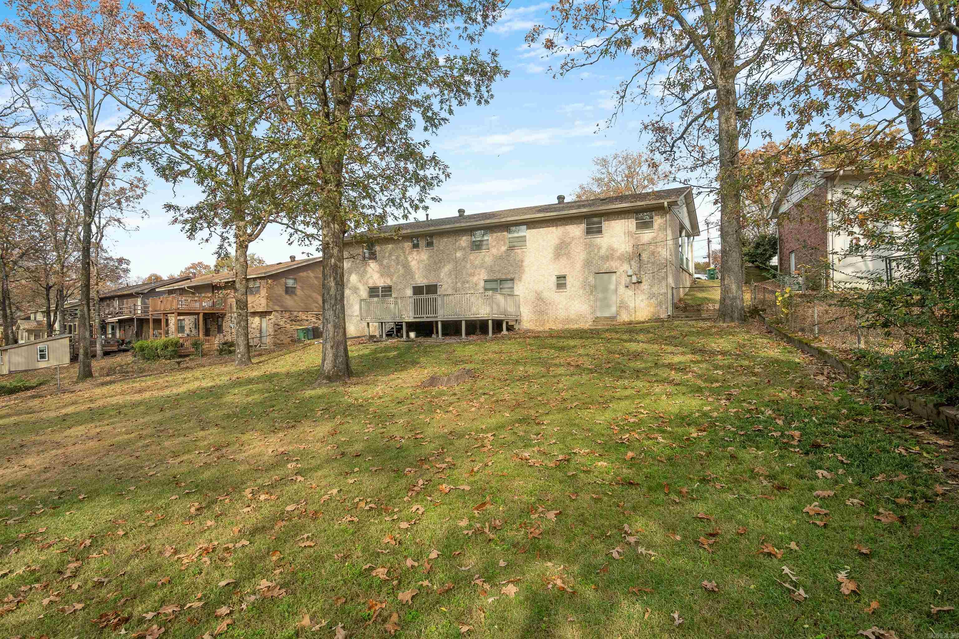 INDIAN HILLS - Residential