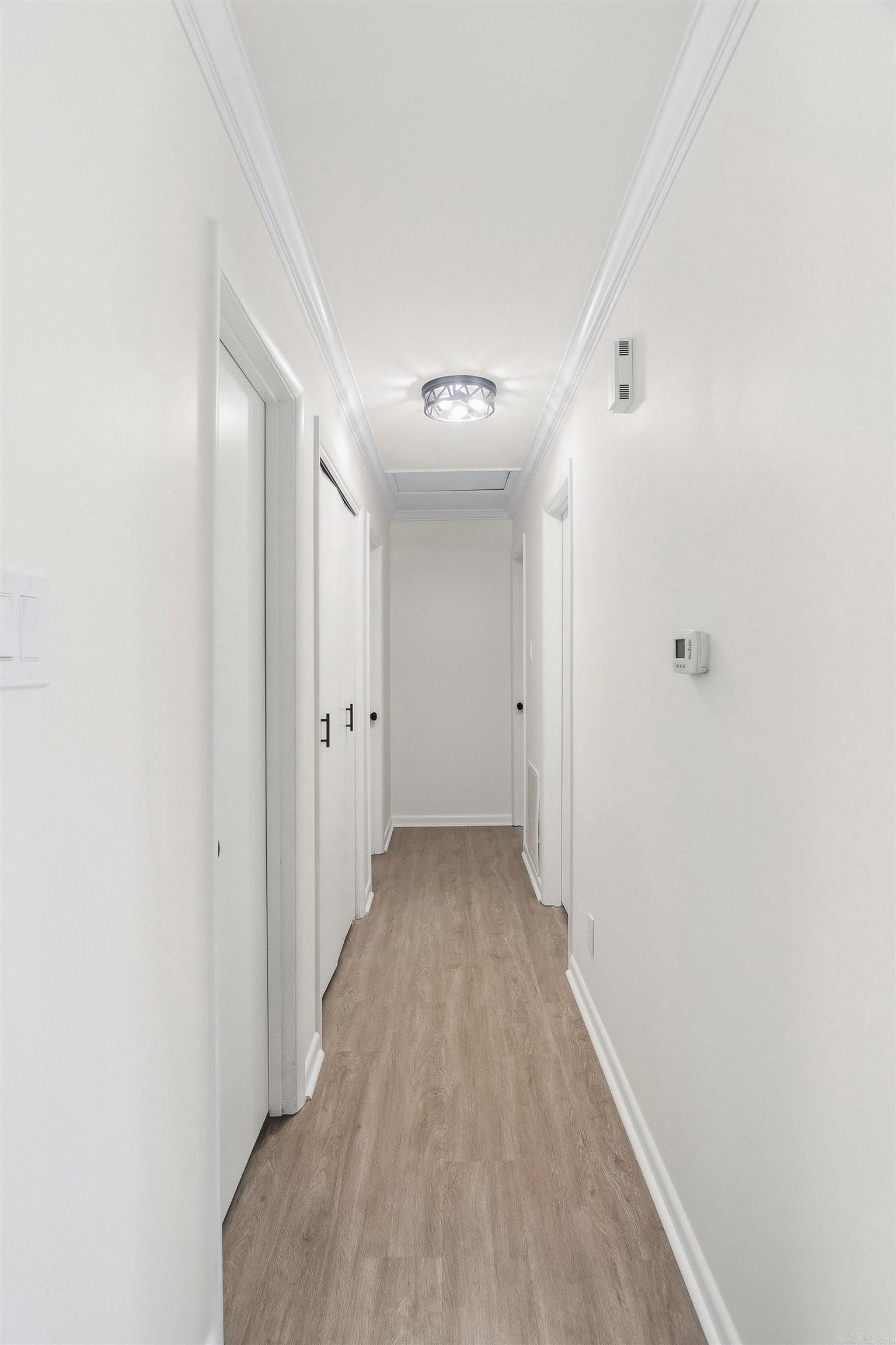 INDIAN HILLS - Residential