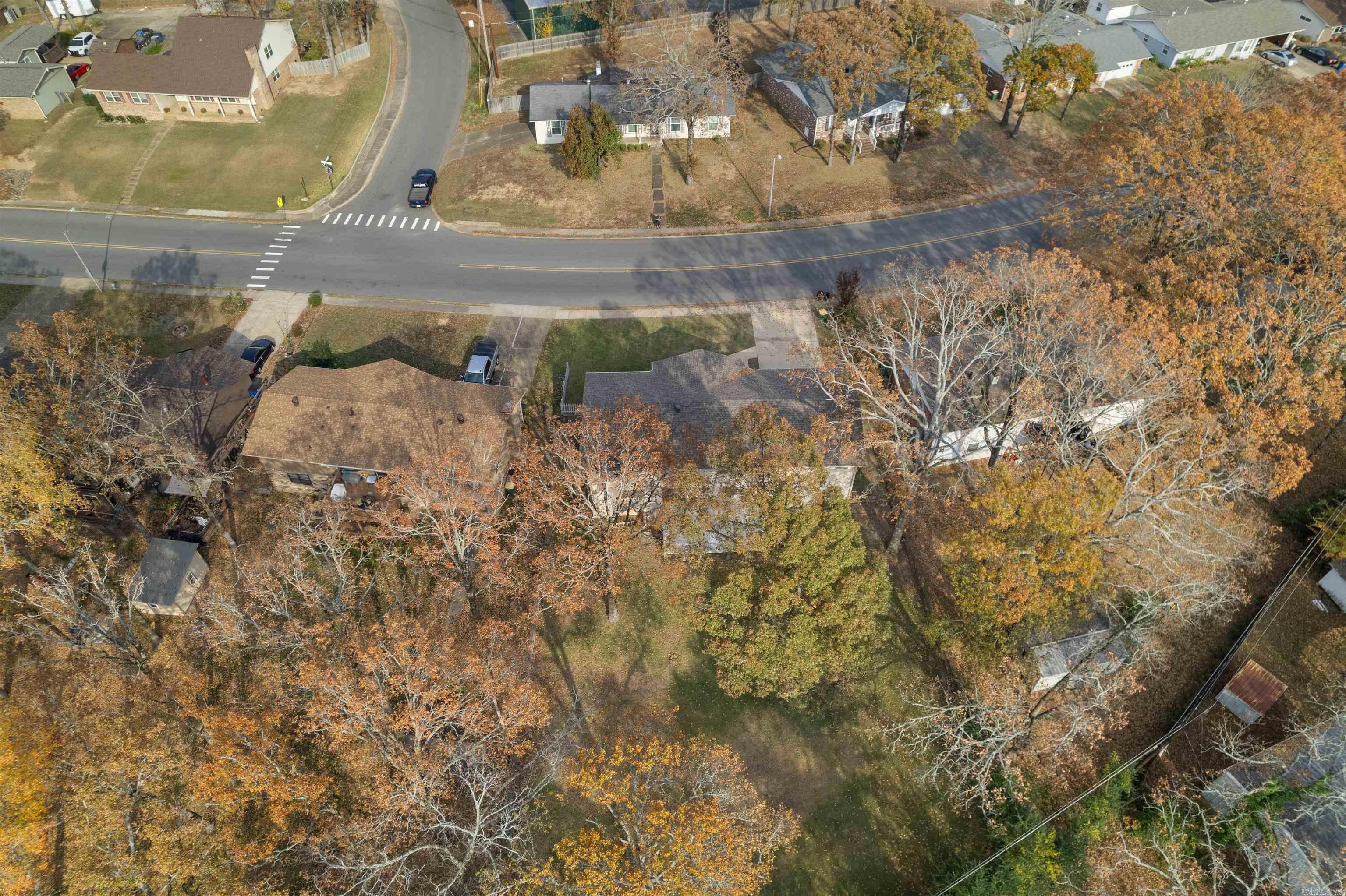 INDIAN HILLS - Residential