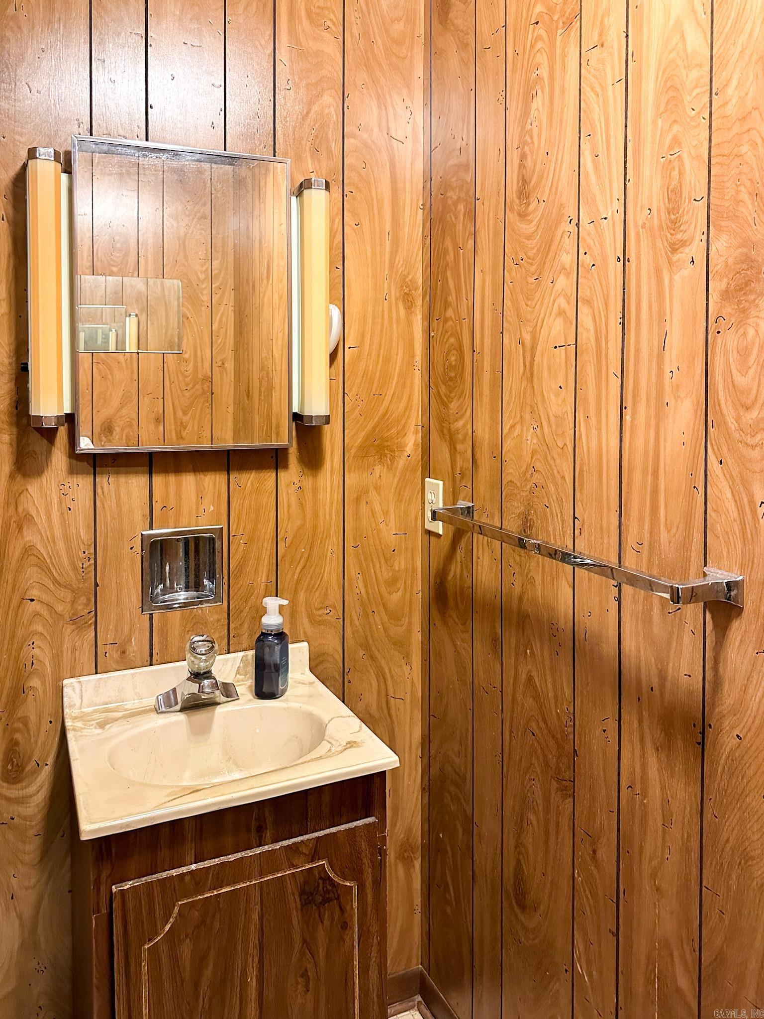 Searcy Outlots - Residential