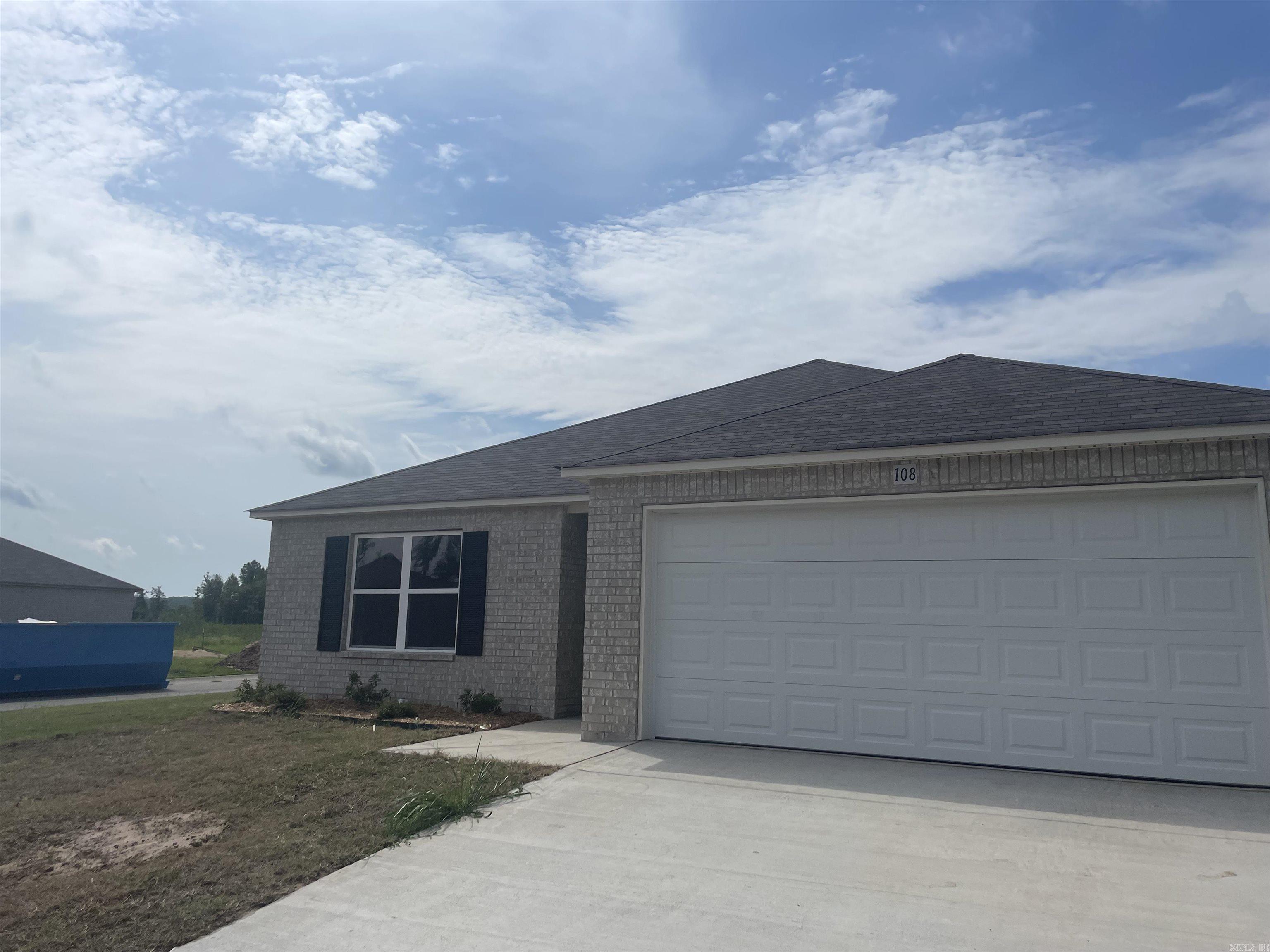 CYPRESS BEND AT WHITE OAK CROSSI - Residential