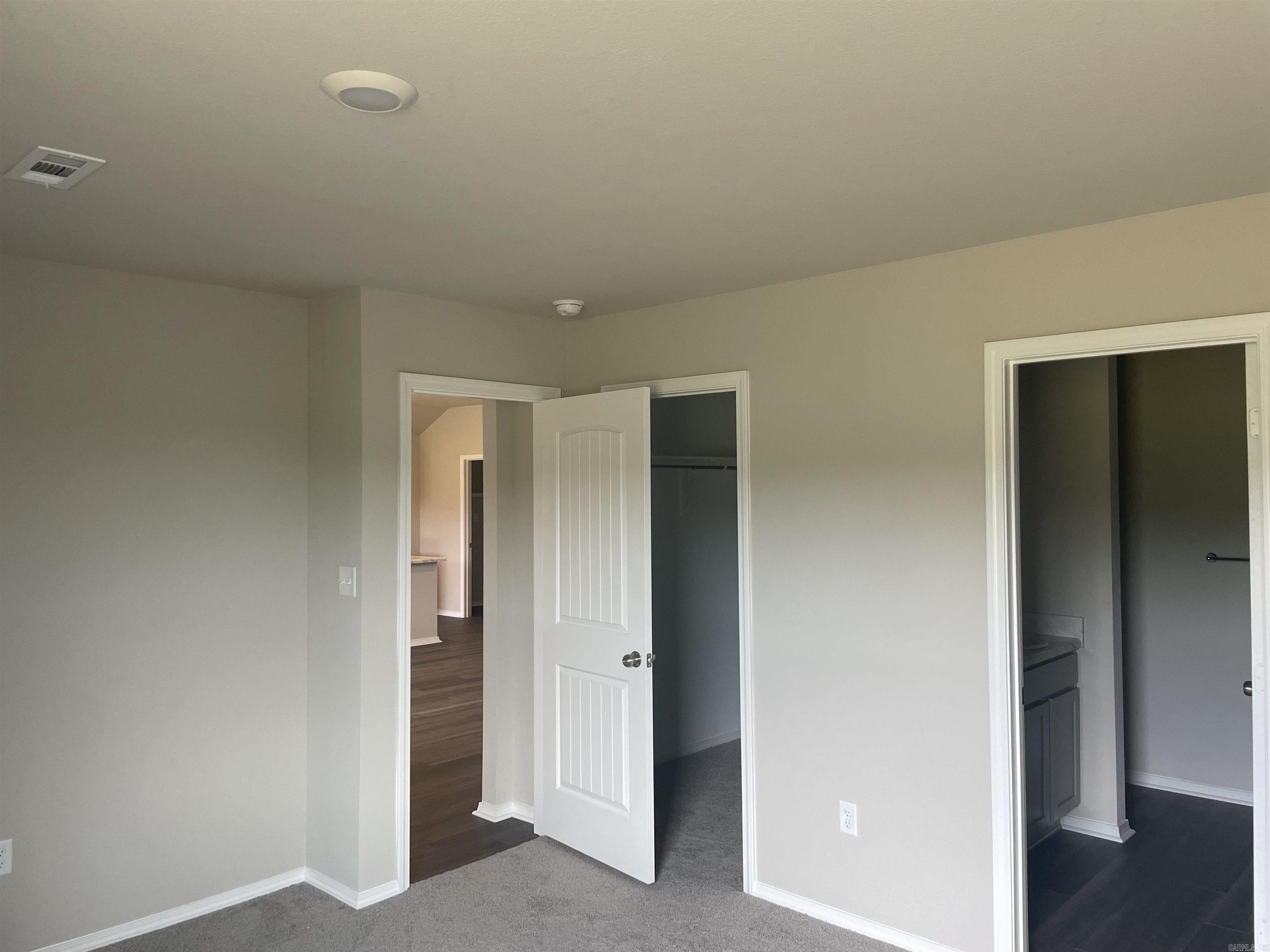 CYPRESS BEND AT WHITE OAK CROSSI - Residential