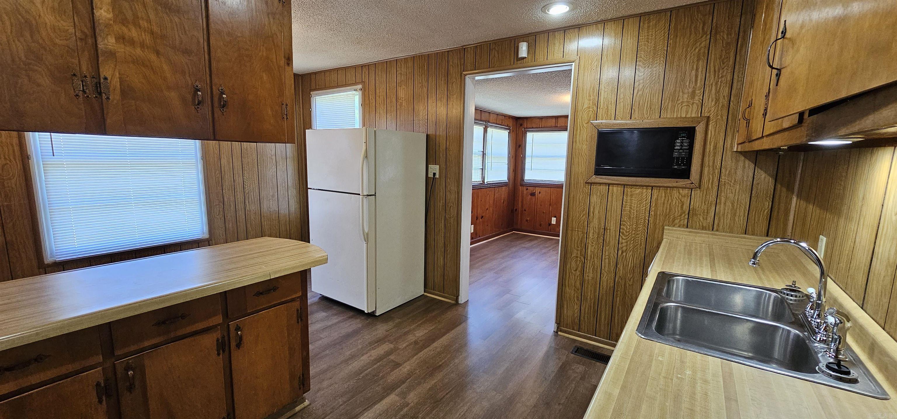 WALTHOUR & FLAKE ADDN - Residential