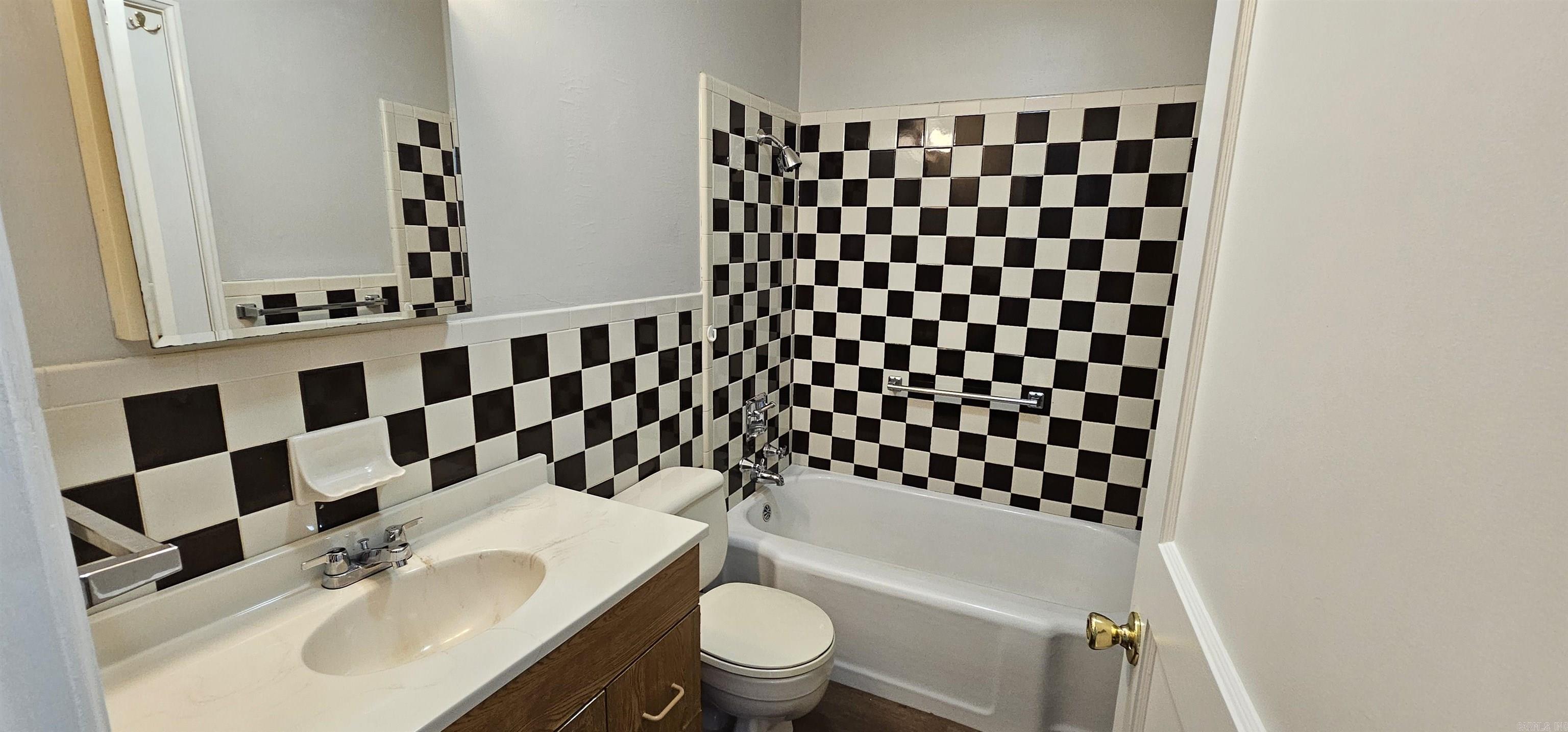 WALTHOUR & FLAKE ADDN - Residential