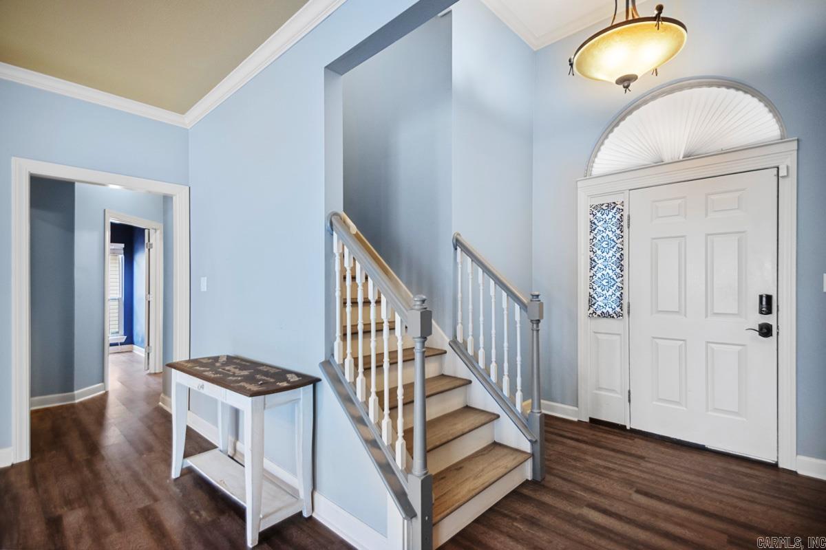 WISTERIA VINEYARD - Residential