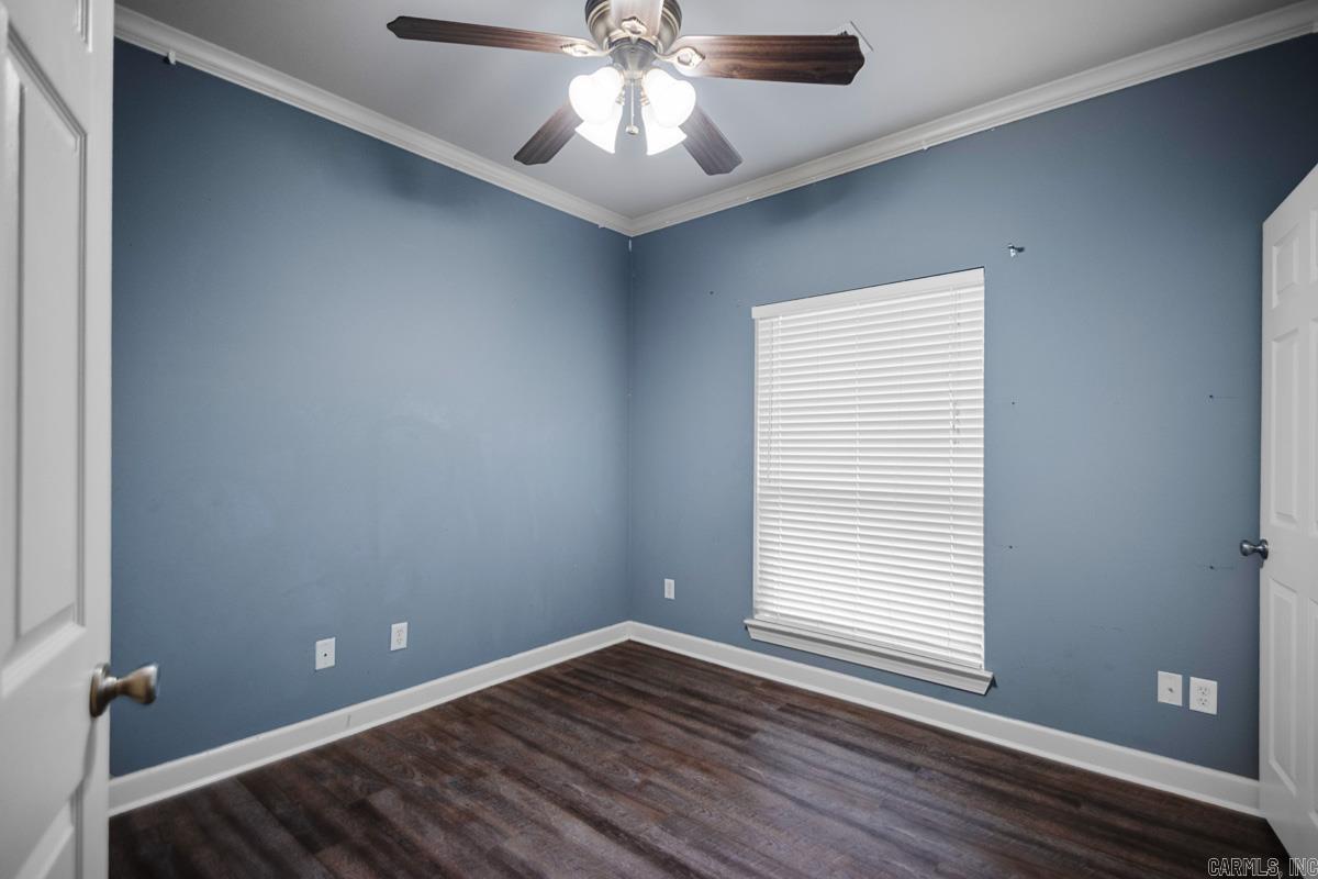 WISTERIA VINEYARD - Residential