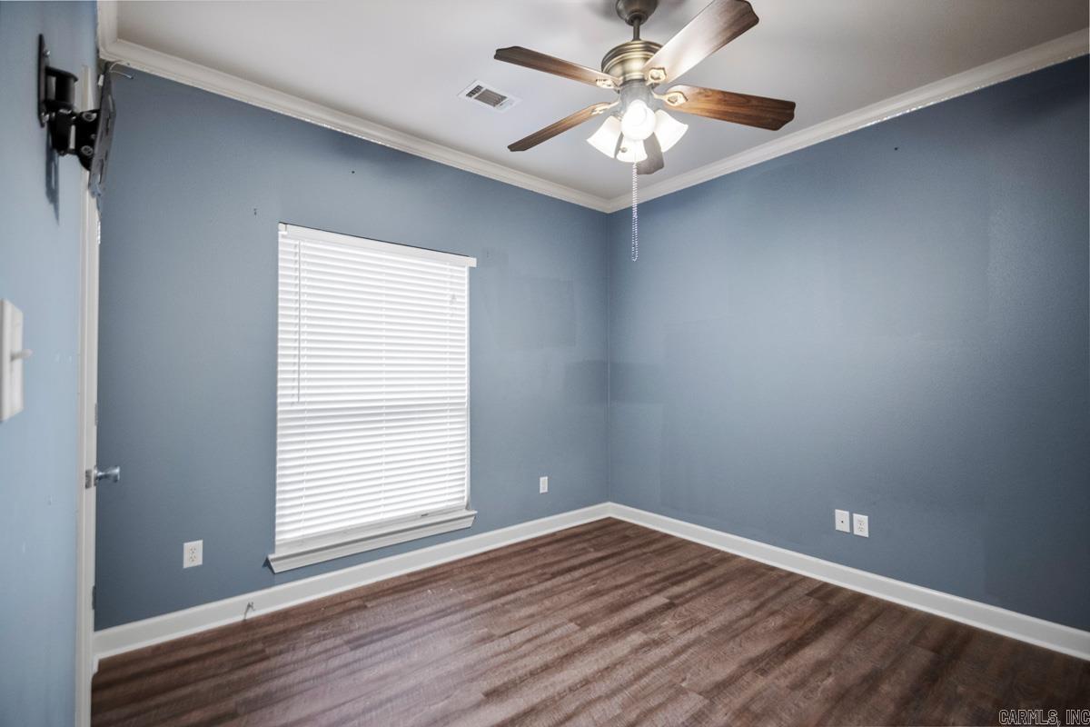 WISTERIA VINEYARD - Residential