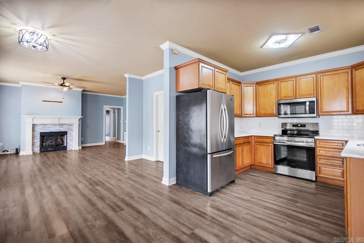 WISTERIA VINEYARD - Residential