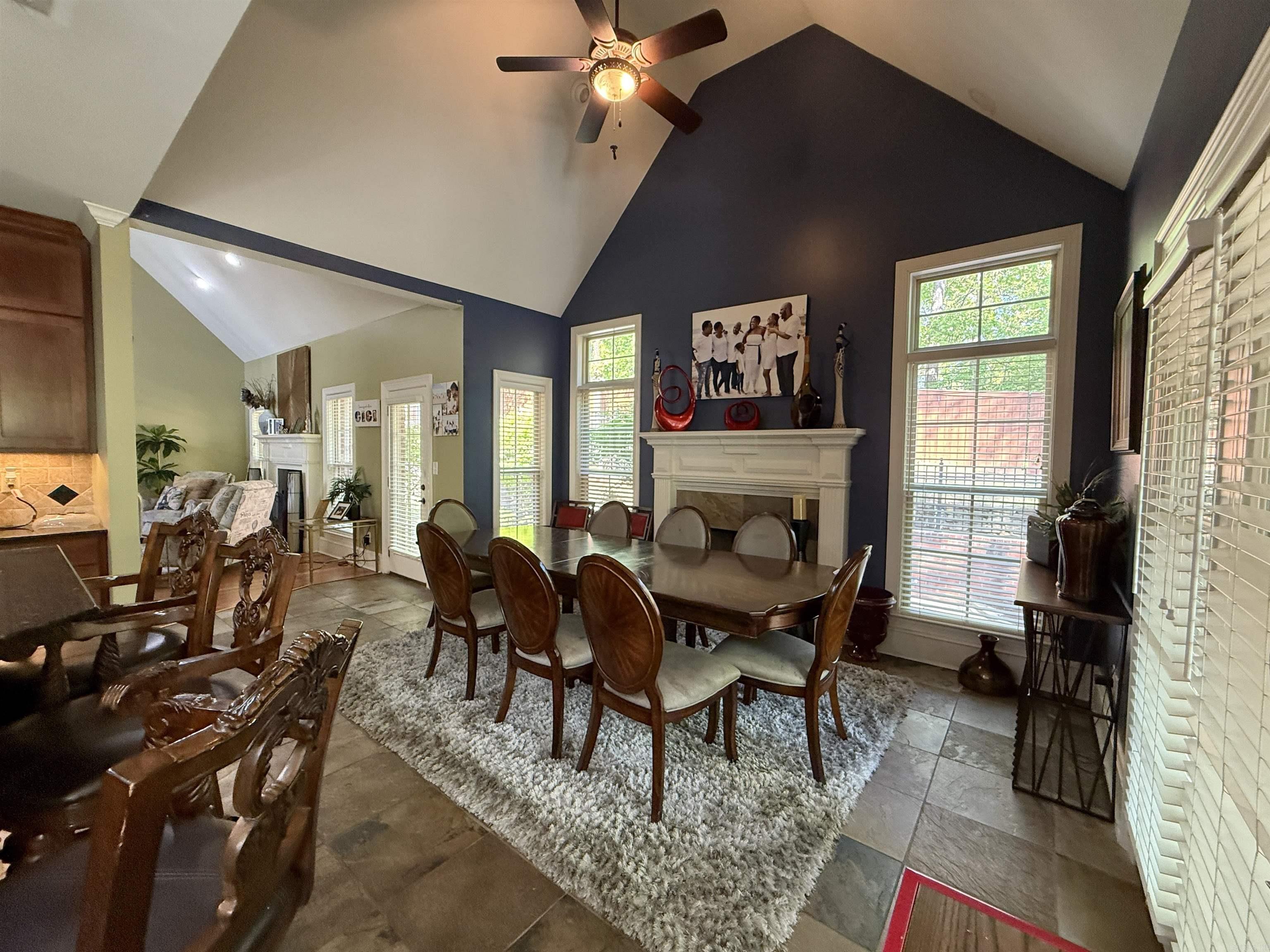 THE VILLAGES OF WELLINGTON - Residential