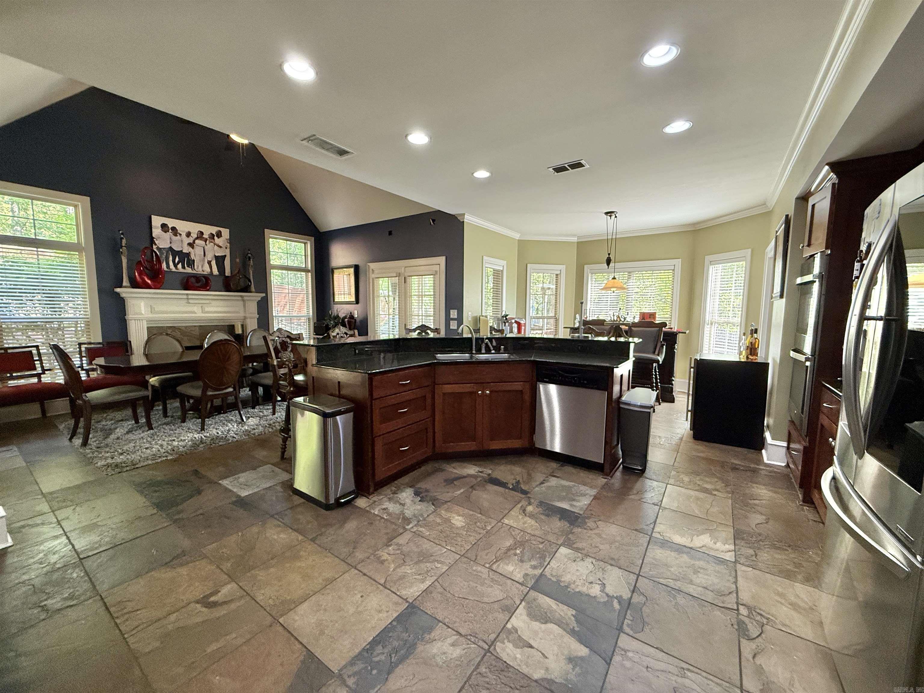 THE VILLAGES OF WELLINGTON - Residential