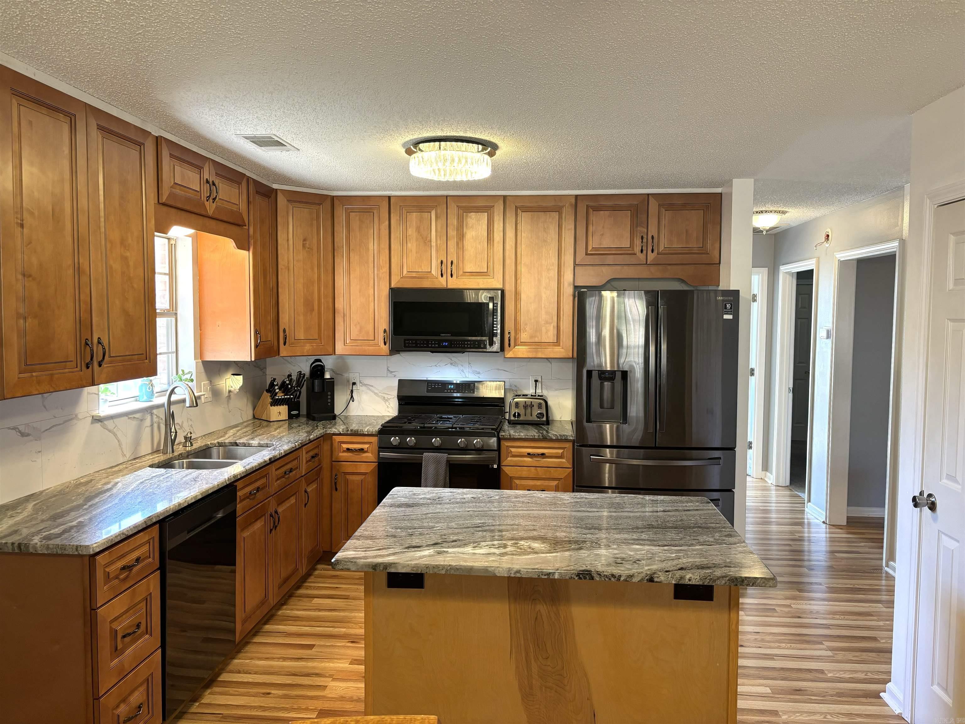 STONEHILL ADDN - Residential