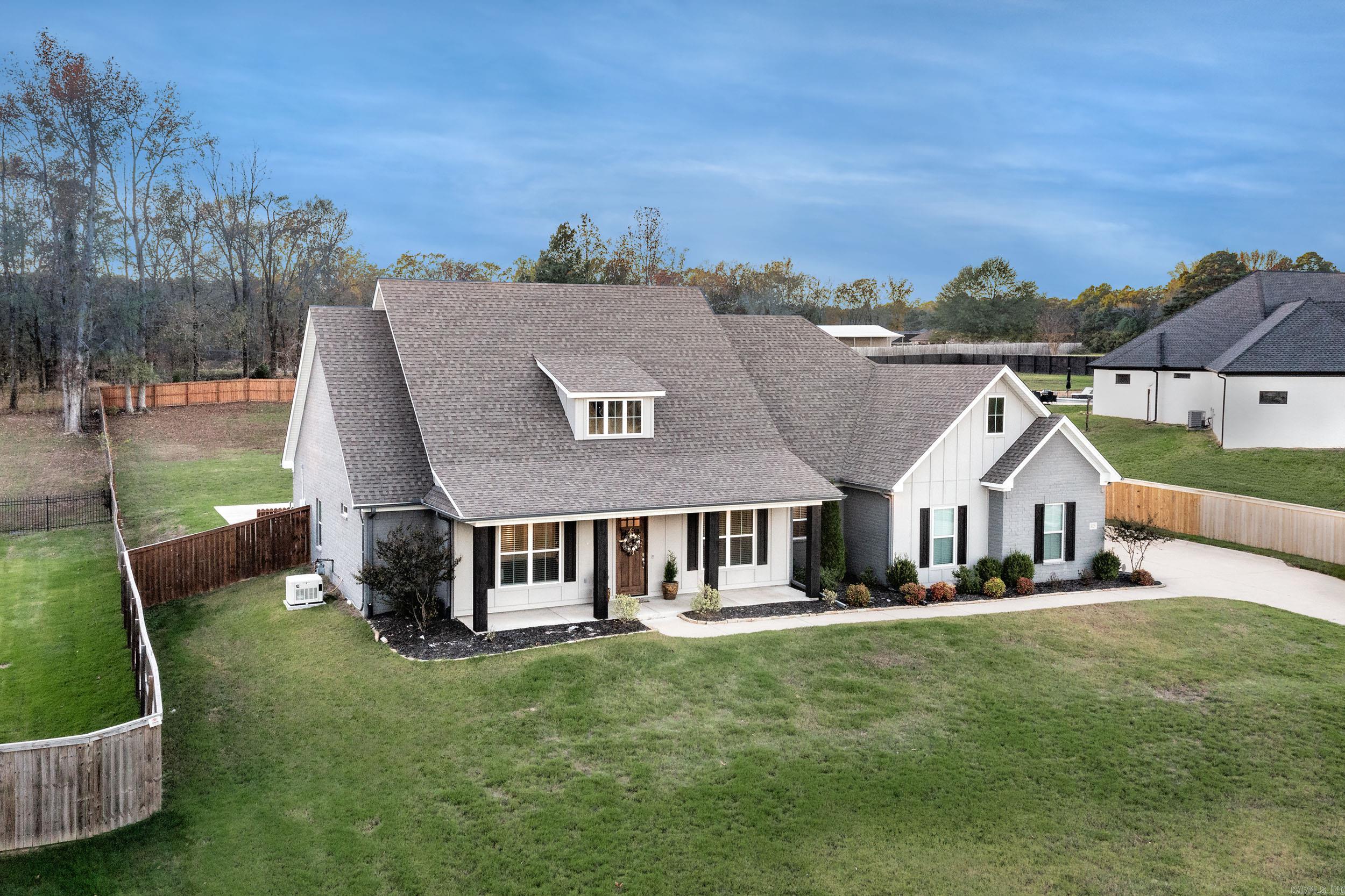 THE VINEYARD - Residential