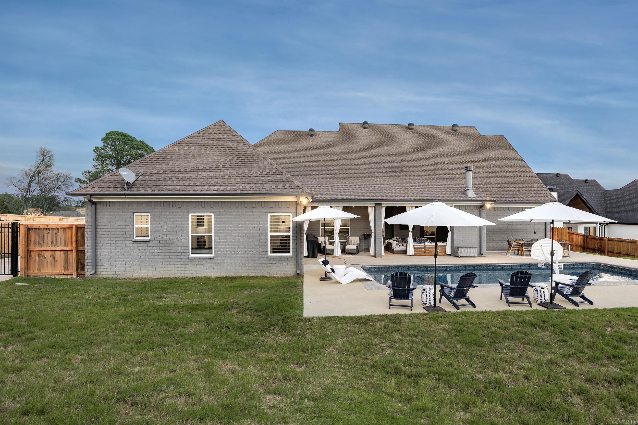 THE VINEYARD - Residential