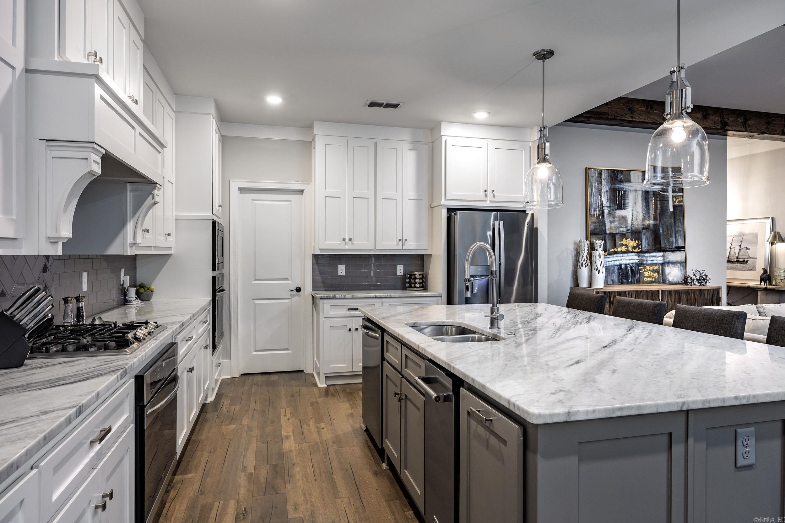 THE VINEYARD - Residential