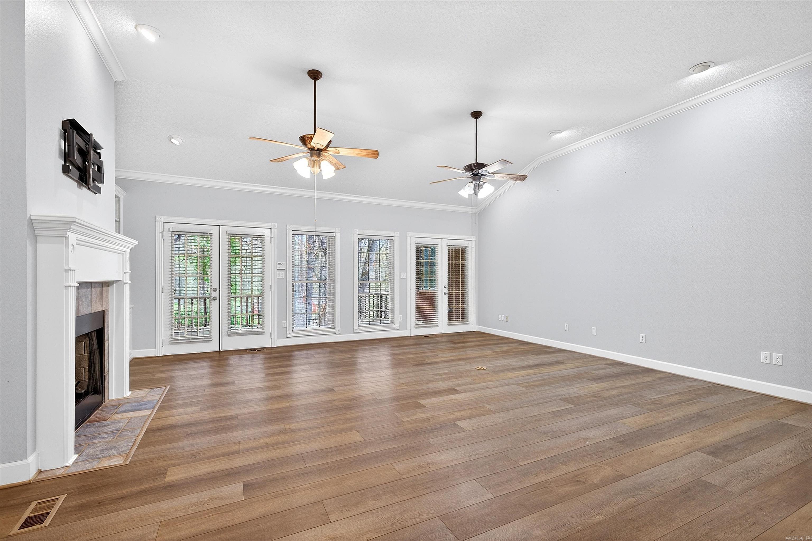 SHADOW RIDGE - Residential