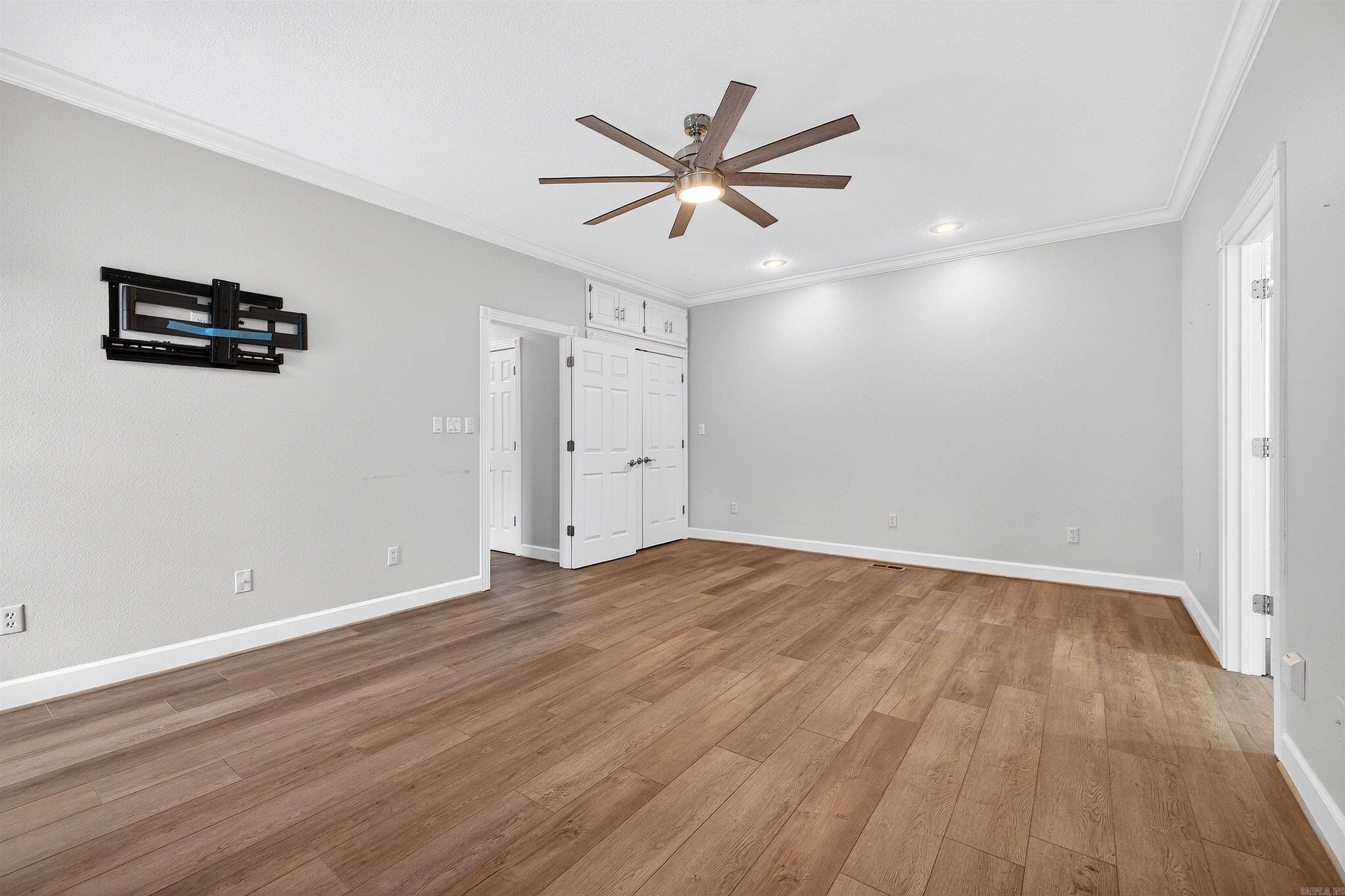 SHADOW RIDGE - Residential