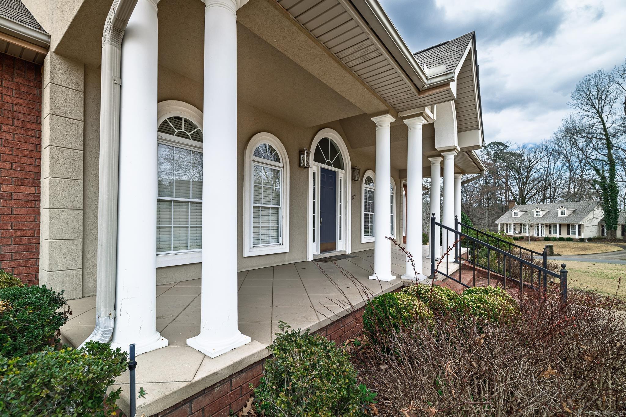 SHADOW RIDGE - Residential