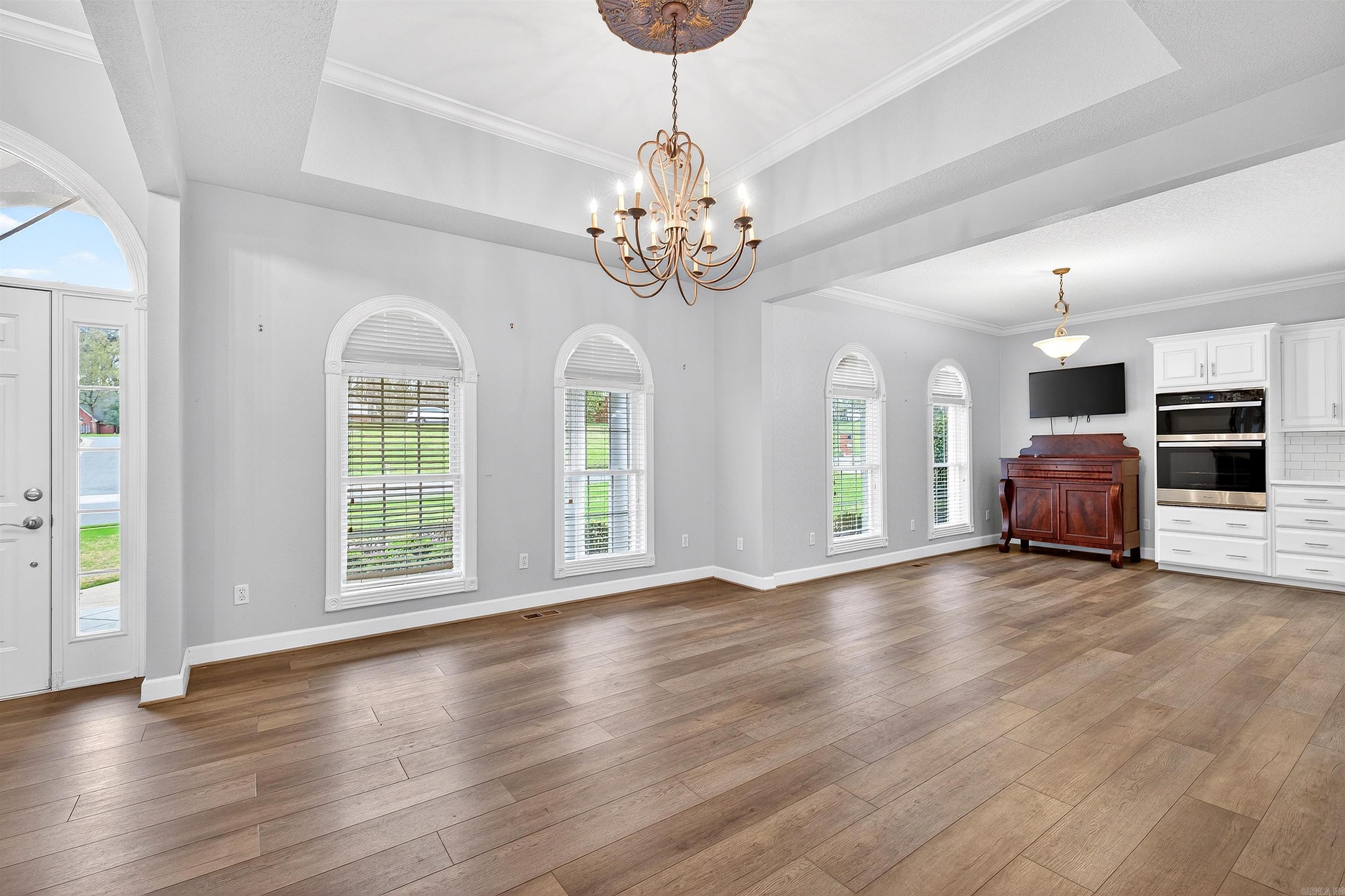 SHADOW RIDGE - Residential