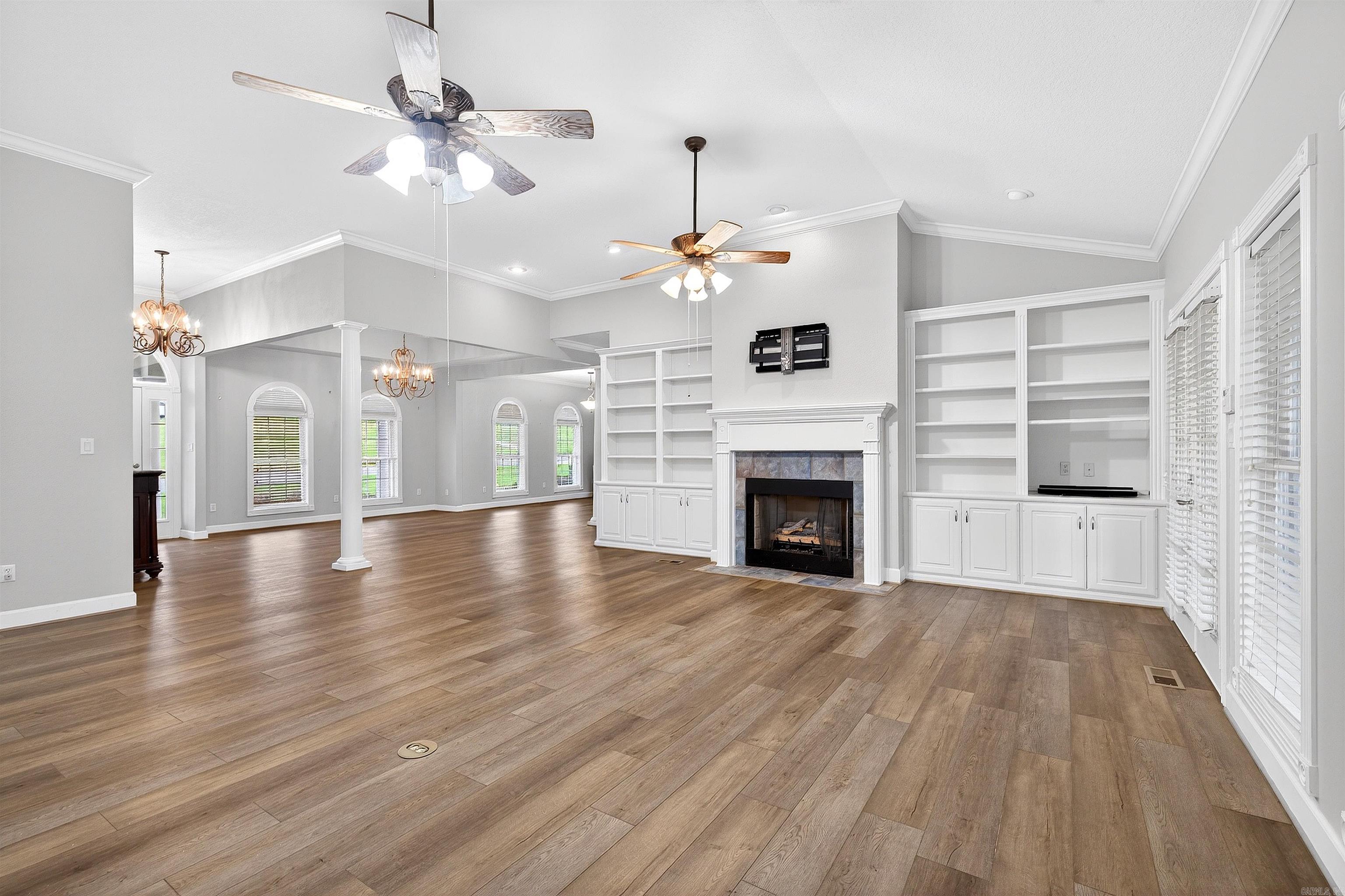 SHADOW RIDGE - Residential