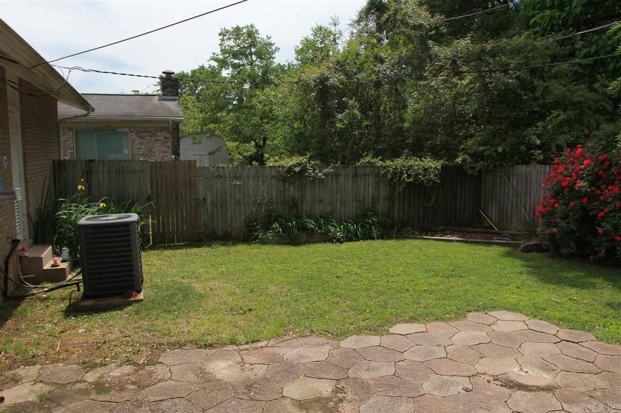 Lessel Estates - Residential Lease