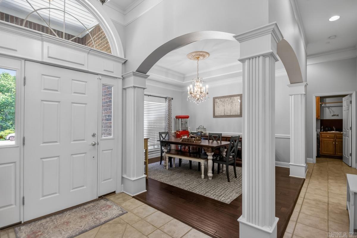 RIVER OAKS POINTE - Residential