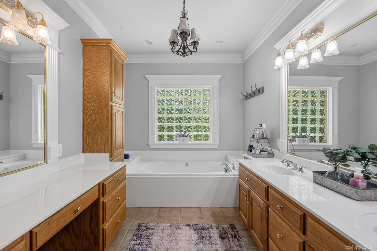 RIVER OAKS POINTE - Residential