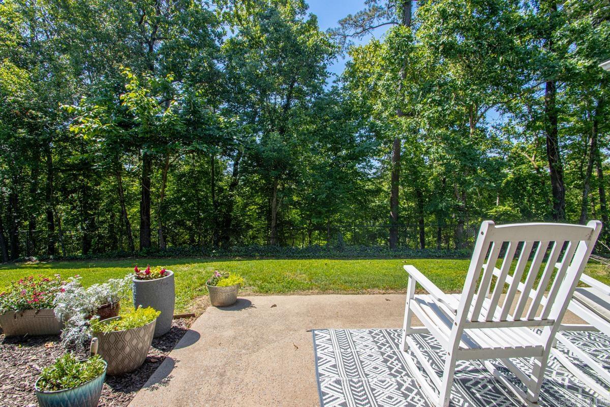 RIVER OAKS POINTE - Residential