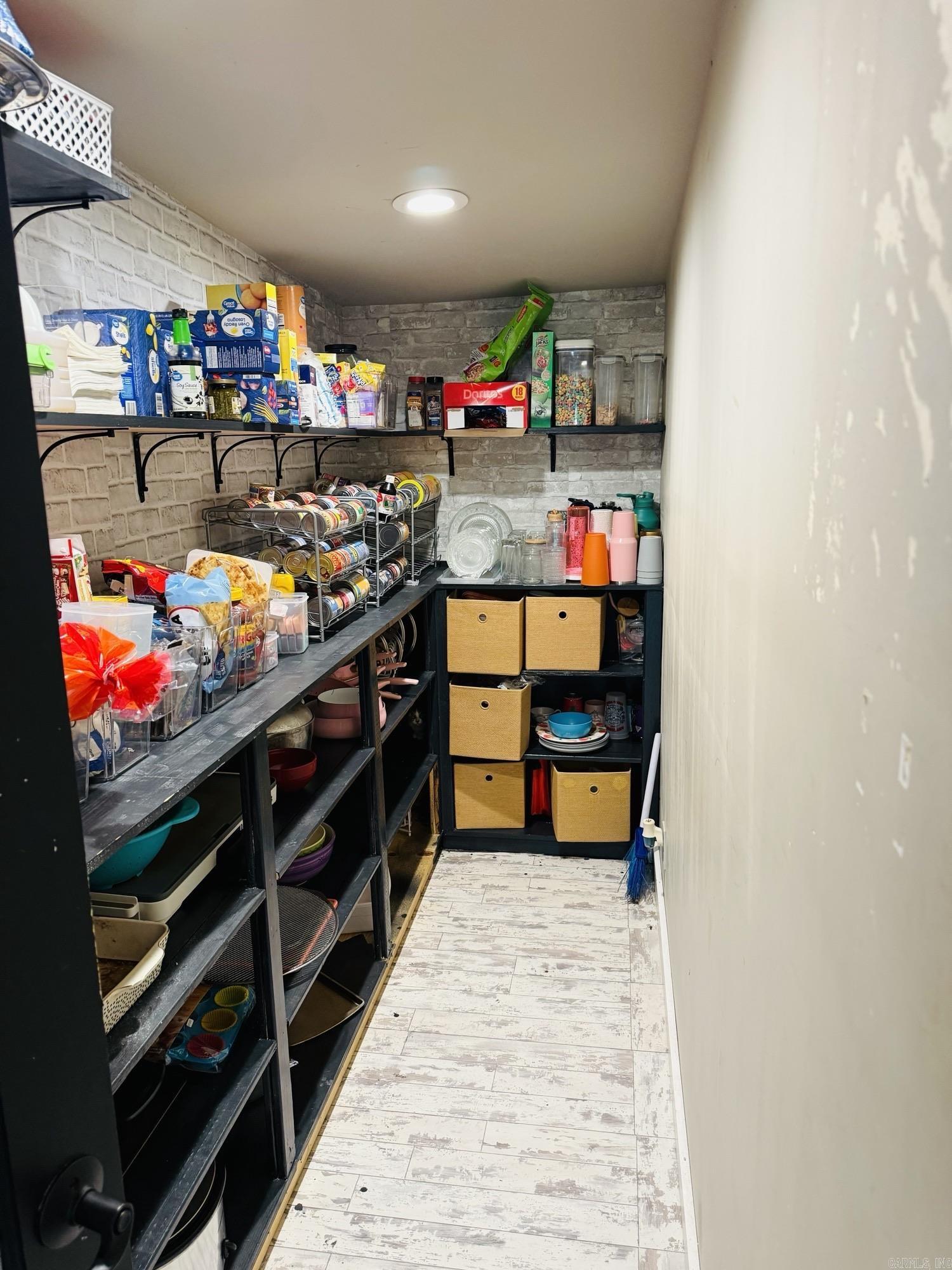 Thompson Heights - Residential