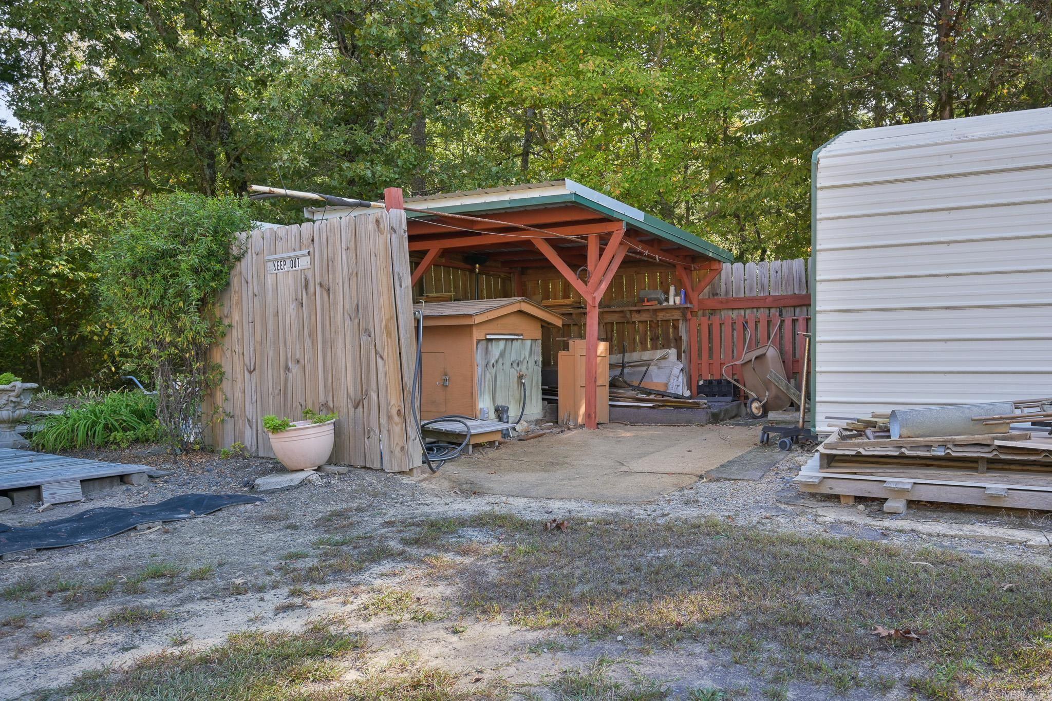 OLD COVE - Residential