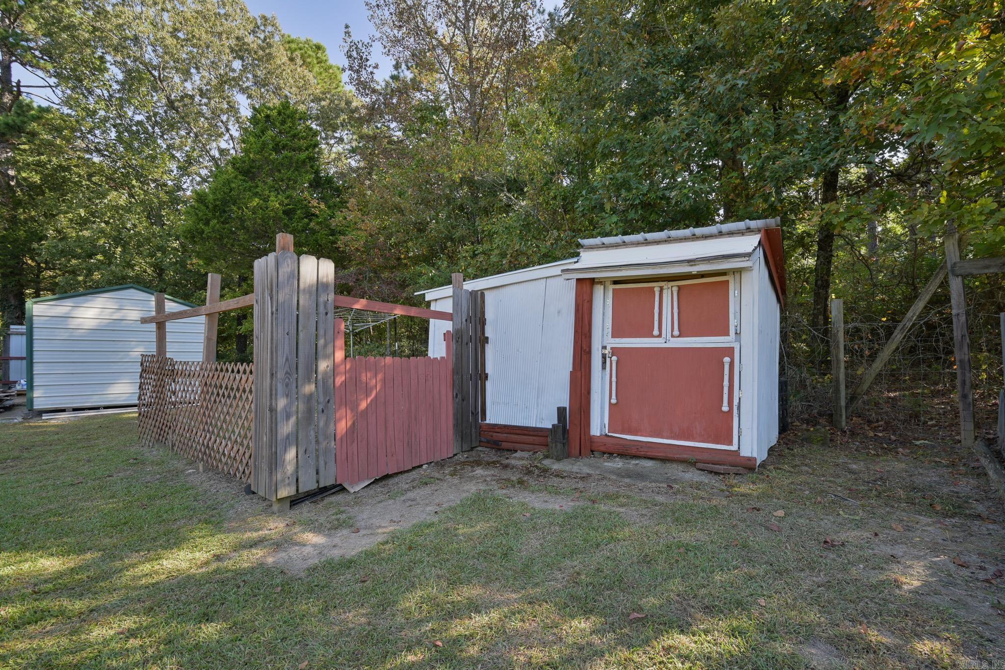 OLD COVE - Residential