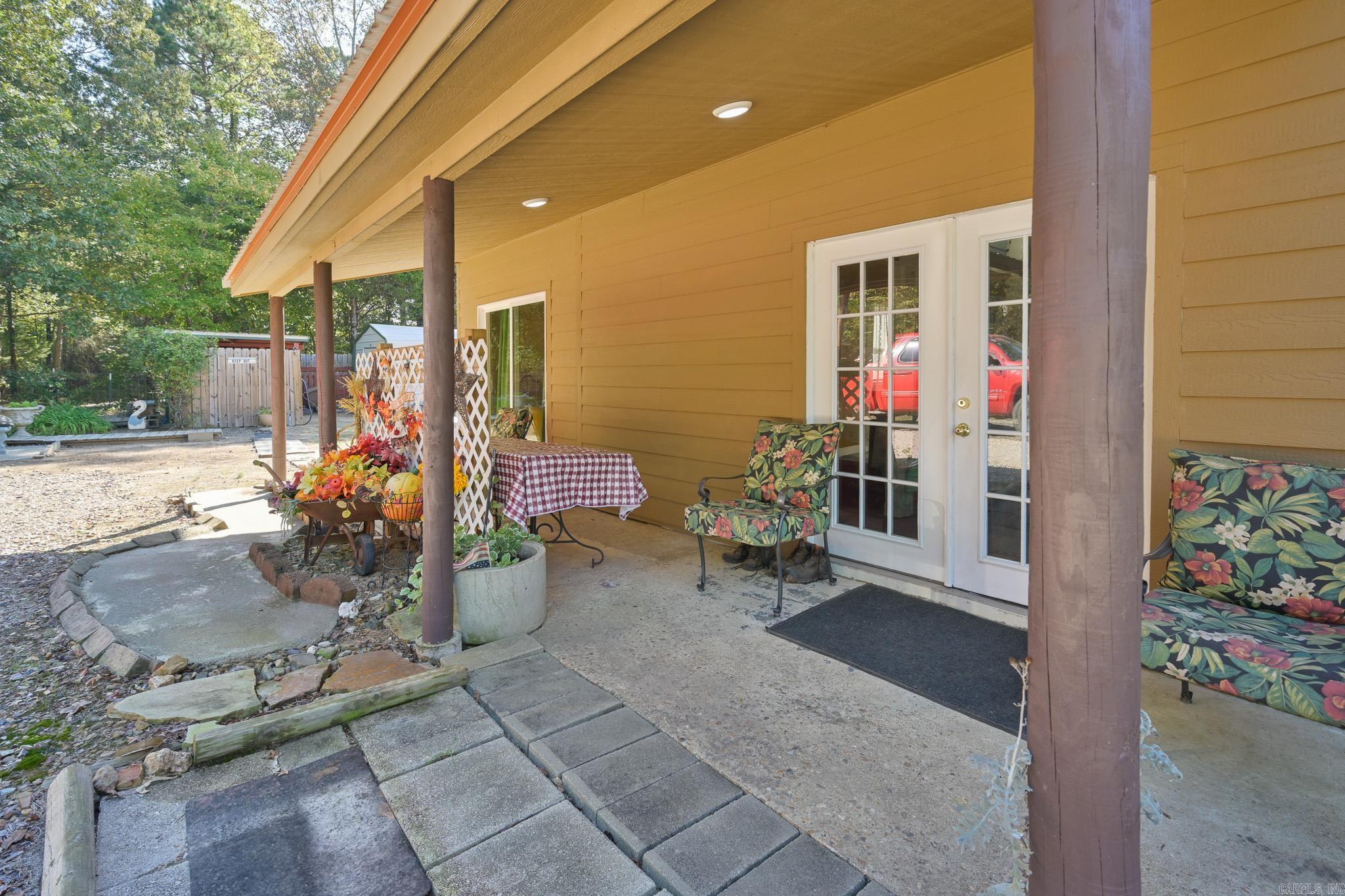 OLD COVE - Residential