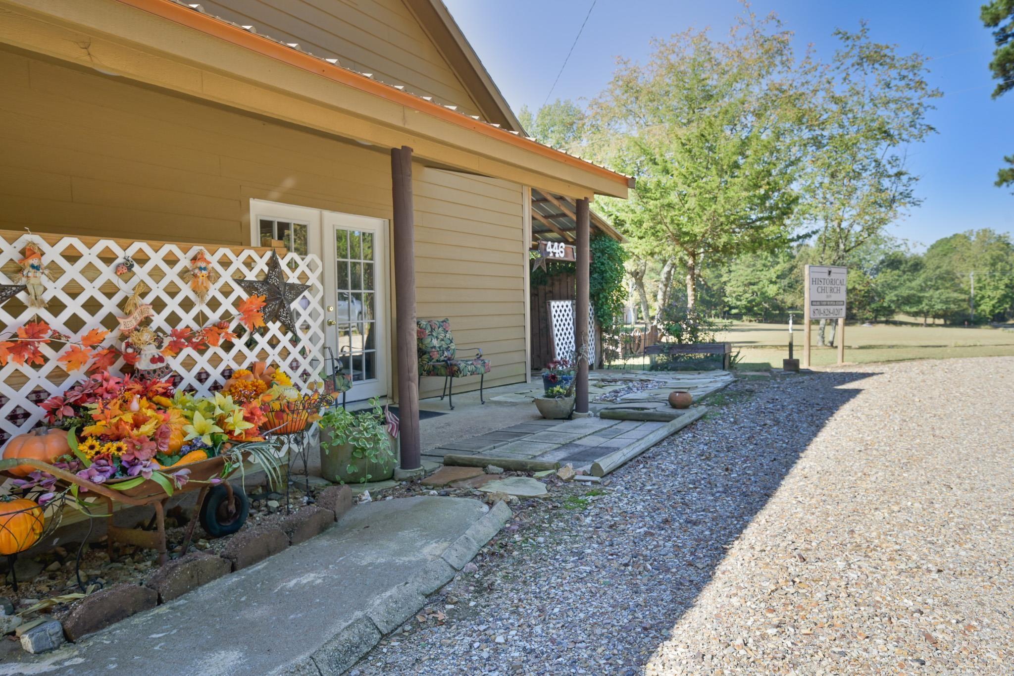 OLD COVE - Residential