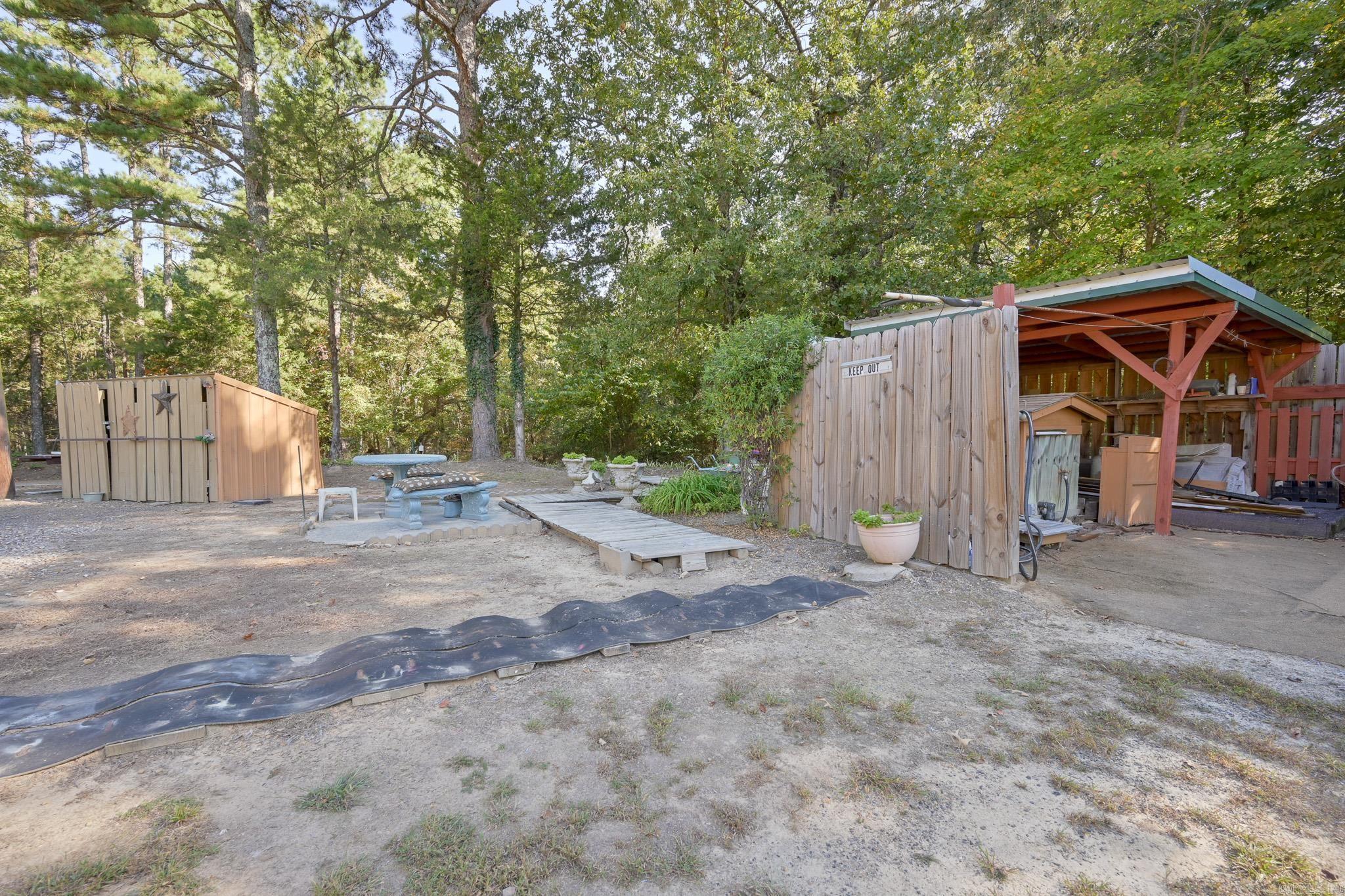 OLD COVE - Residential