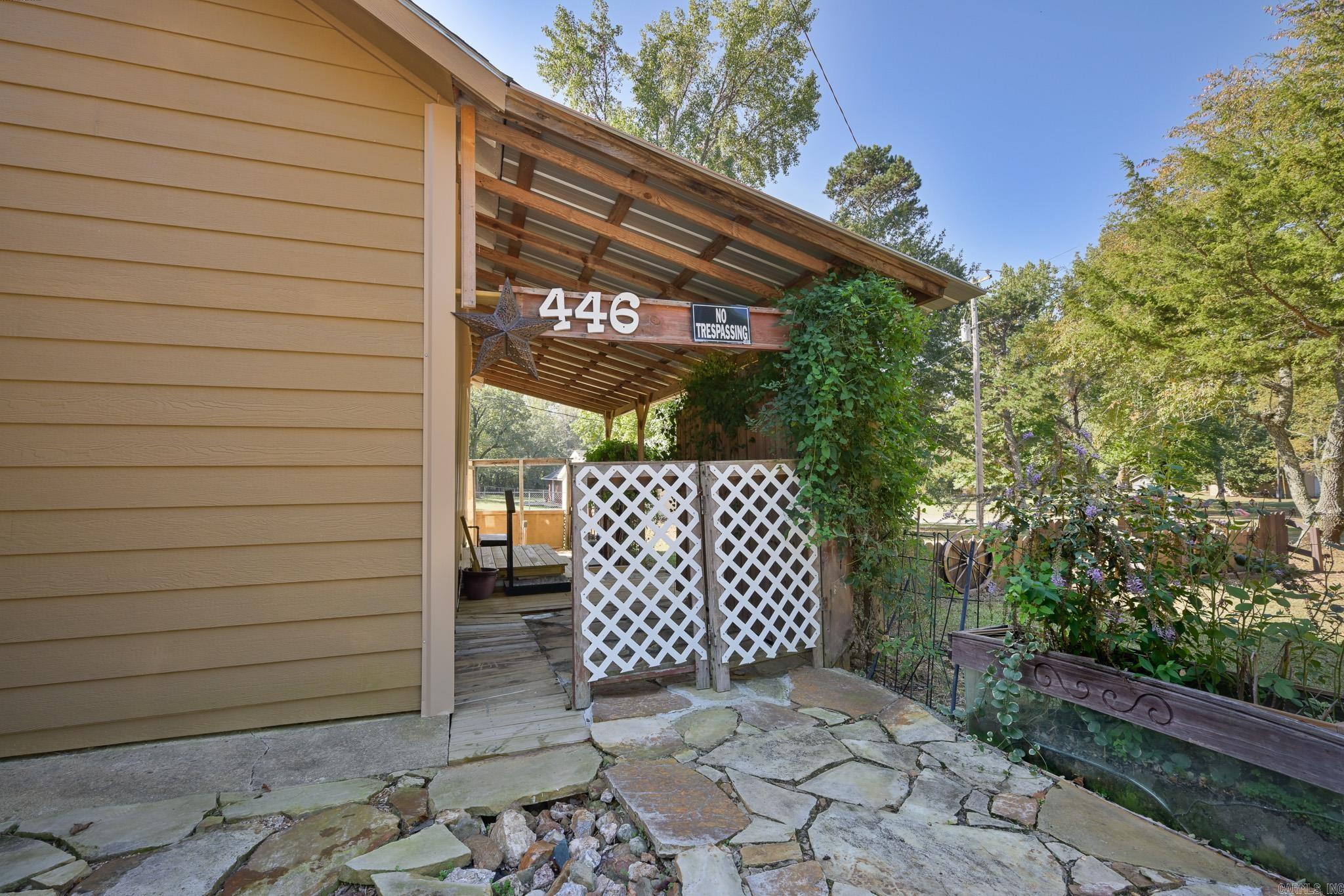 OLD COVE - Residential