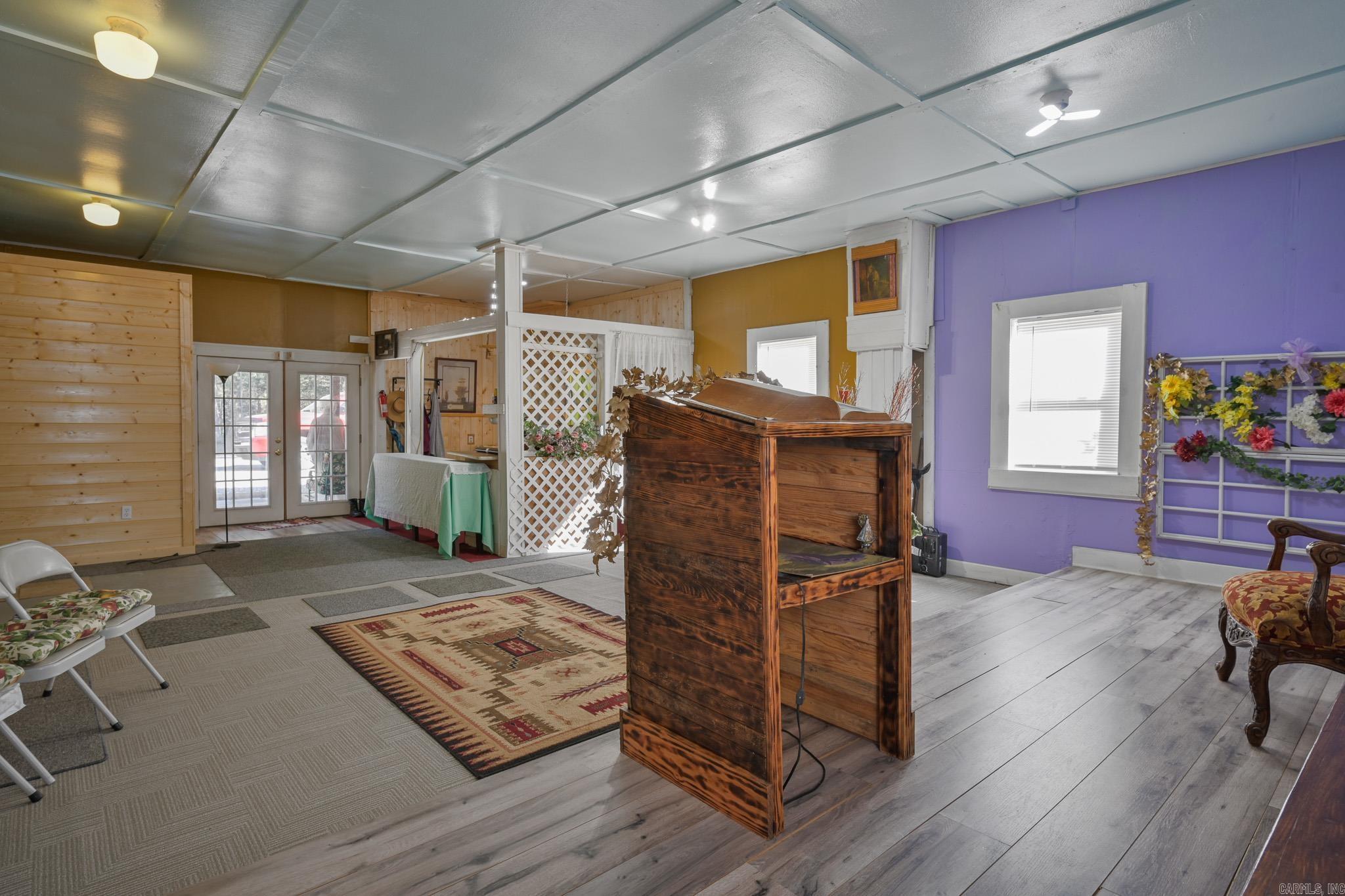 OLD COVE - Residential