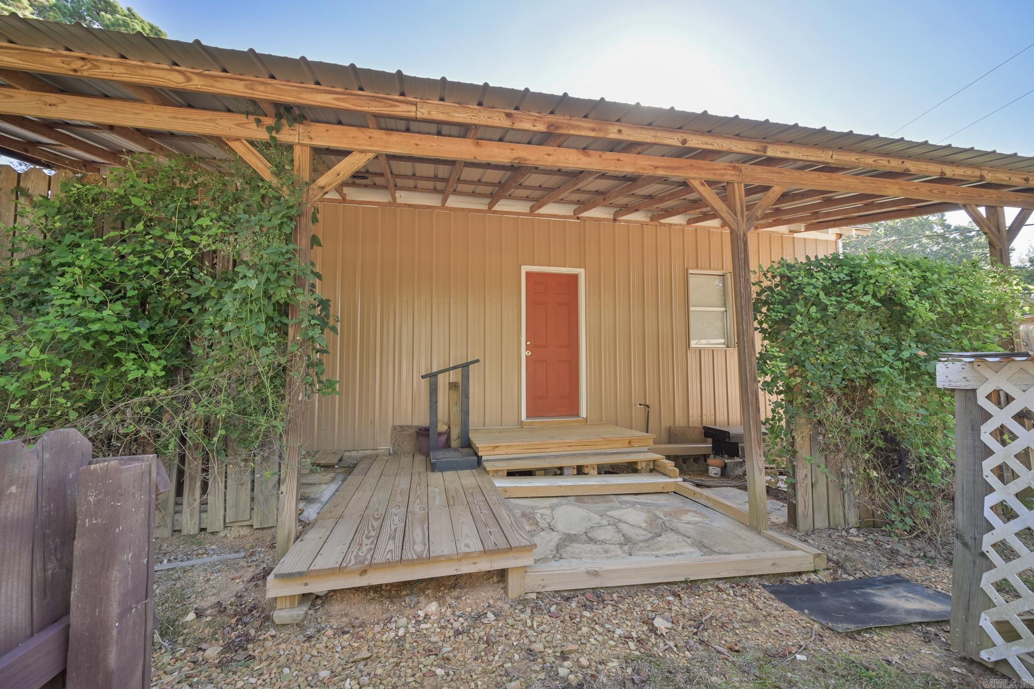 OLD COVE - Residential