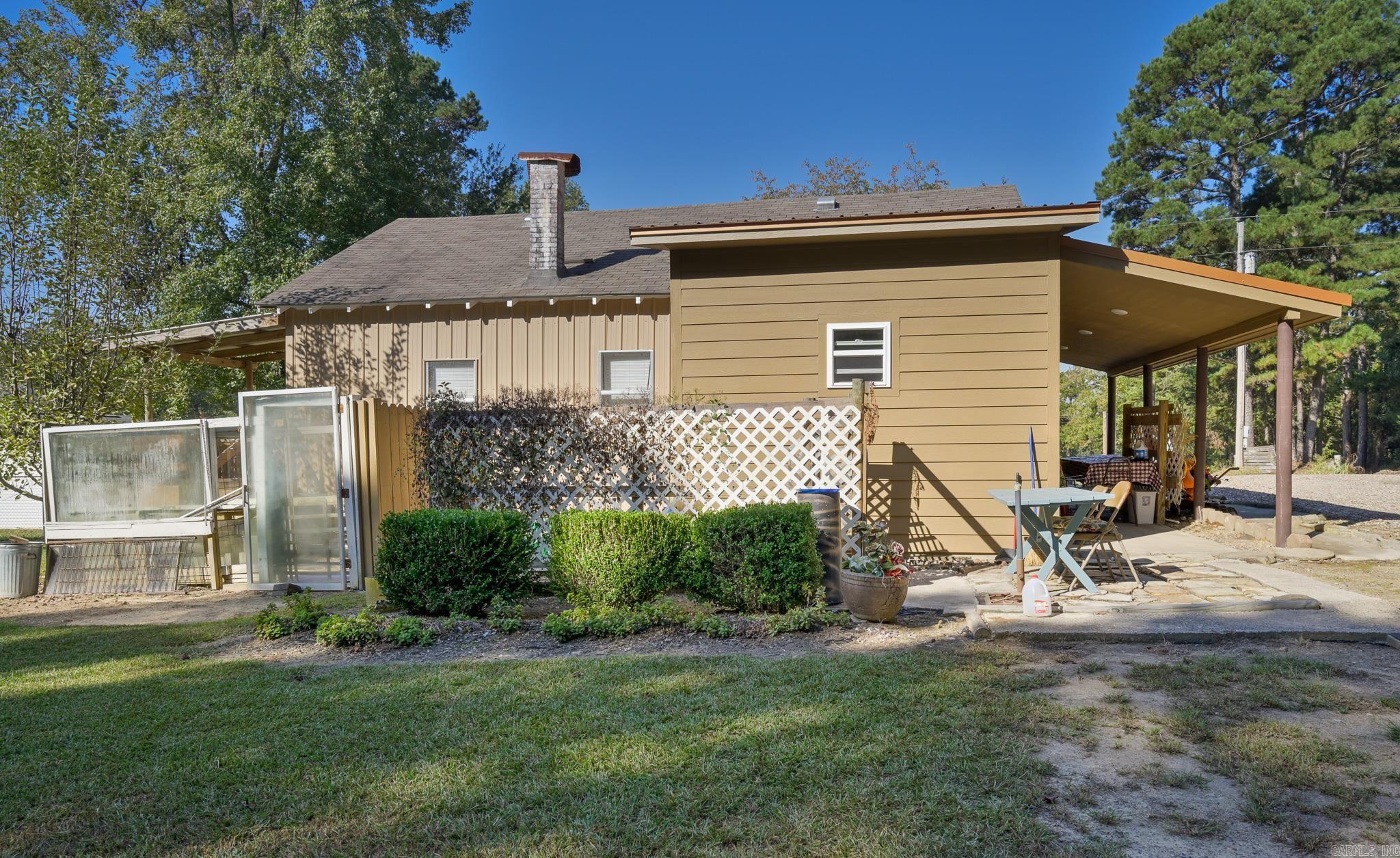 OLD COVE - Residential