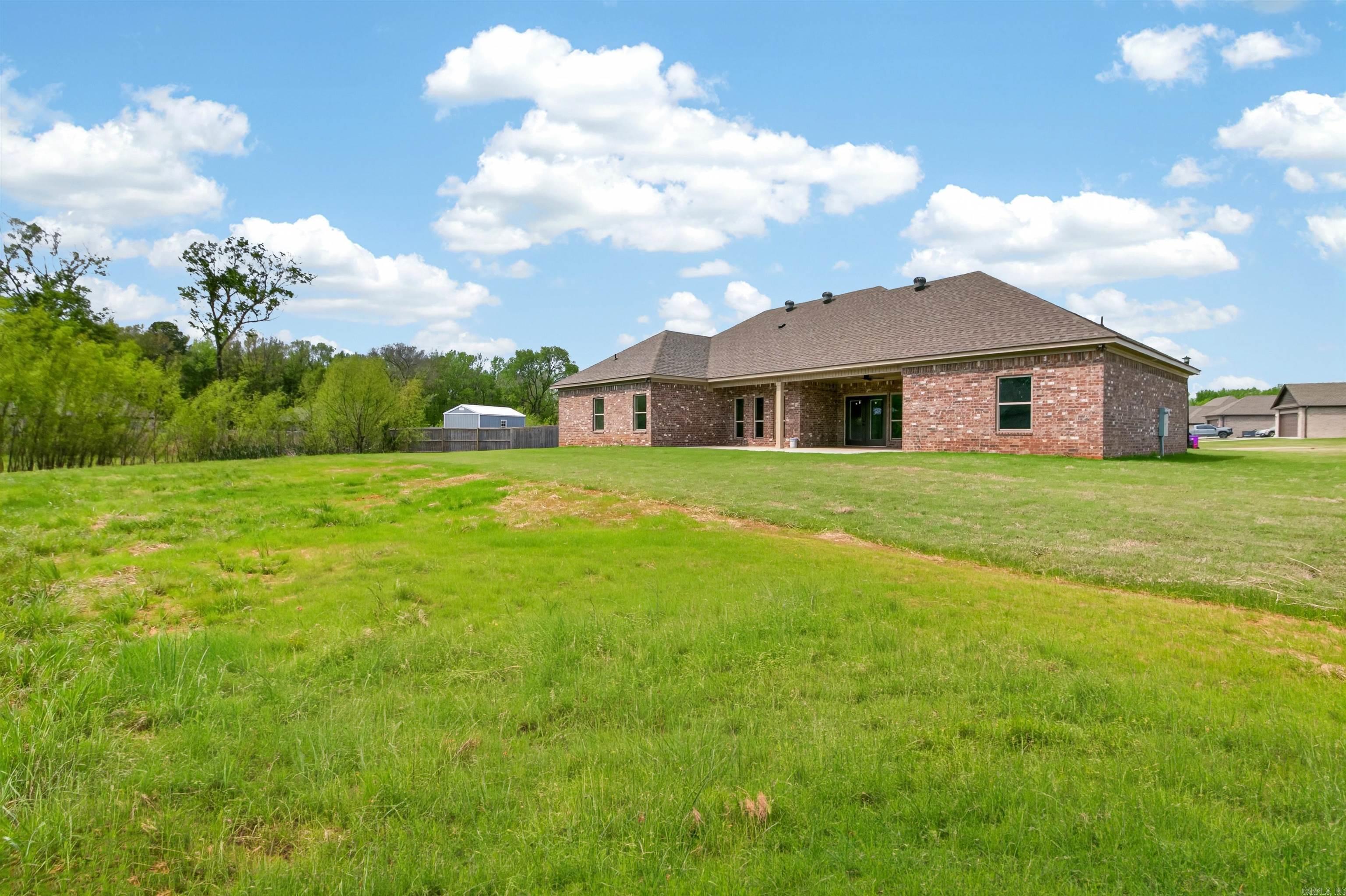 MOUNT TABOR ESTATES - Residential