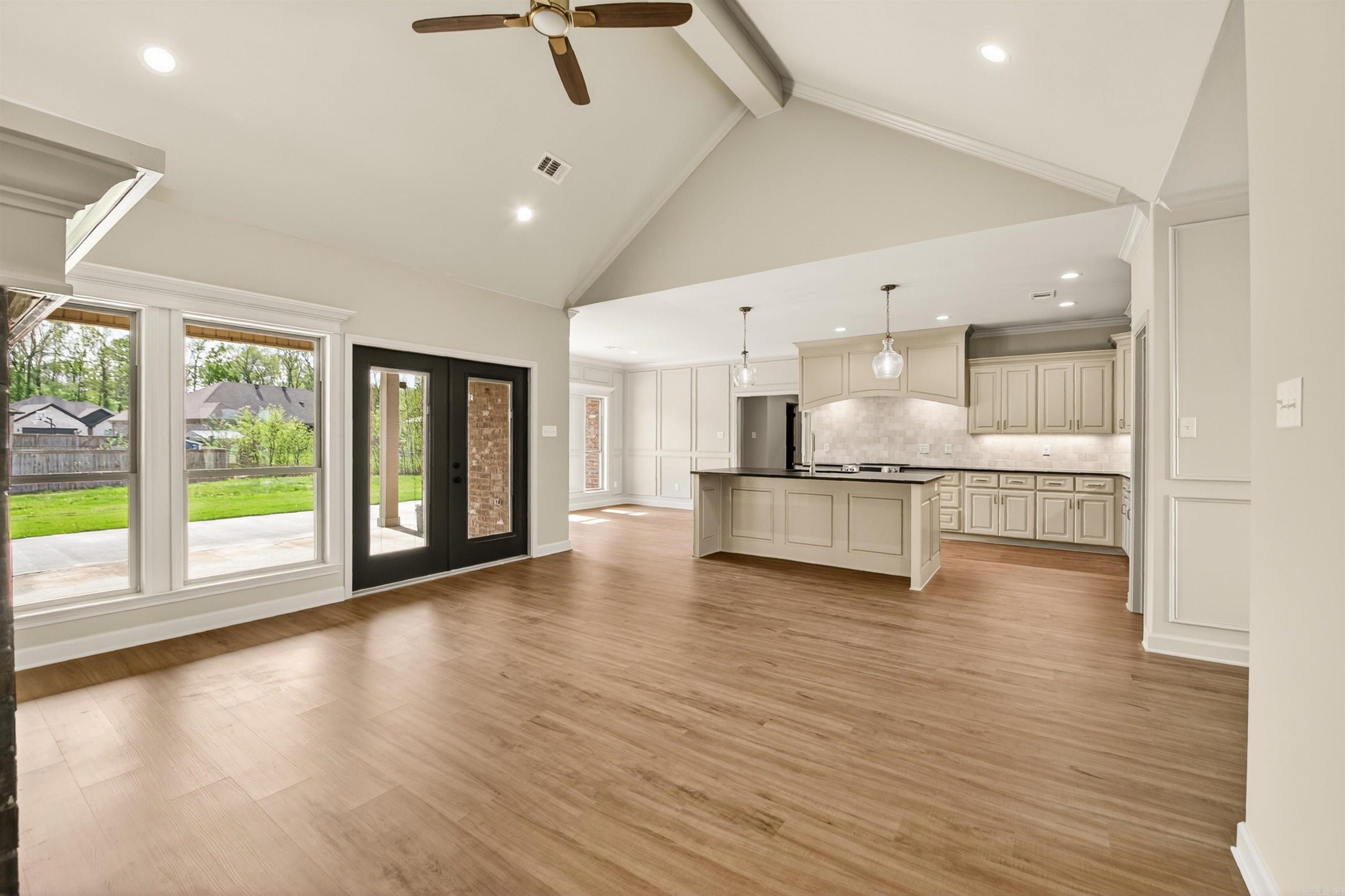 MOUNT TABOR ESTATES - Residential