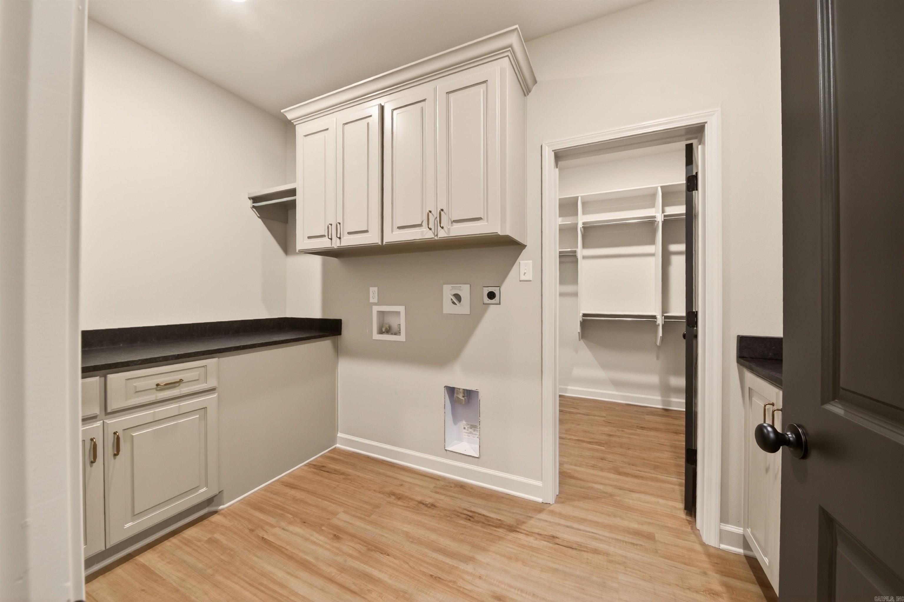 MOUNT TABOR ESTATES - Residential