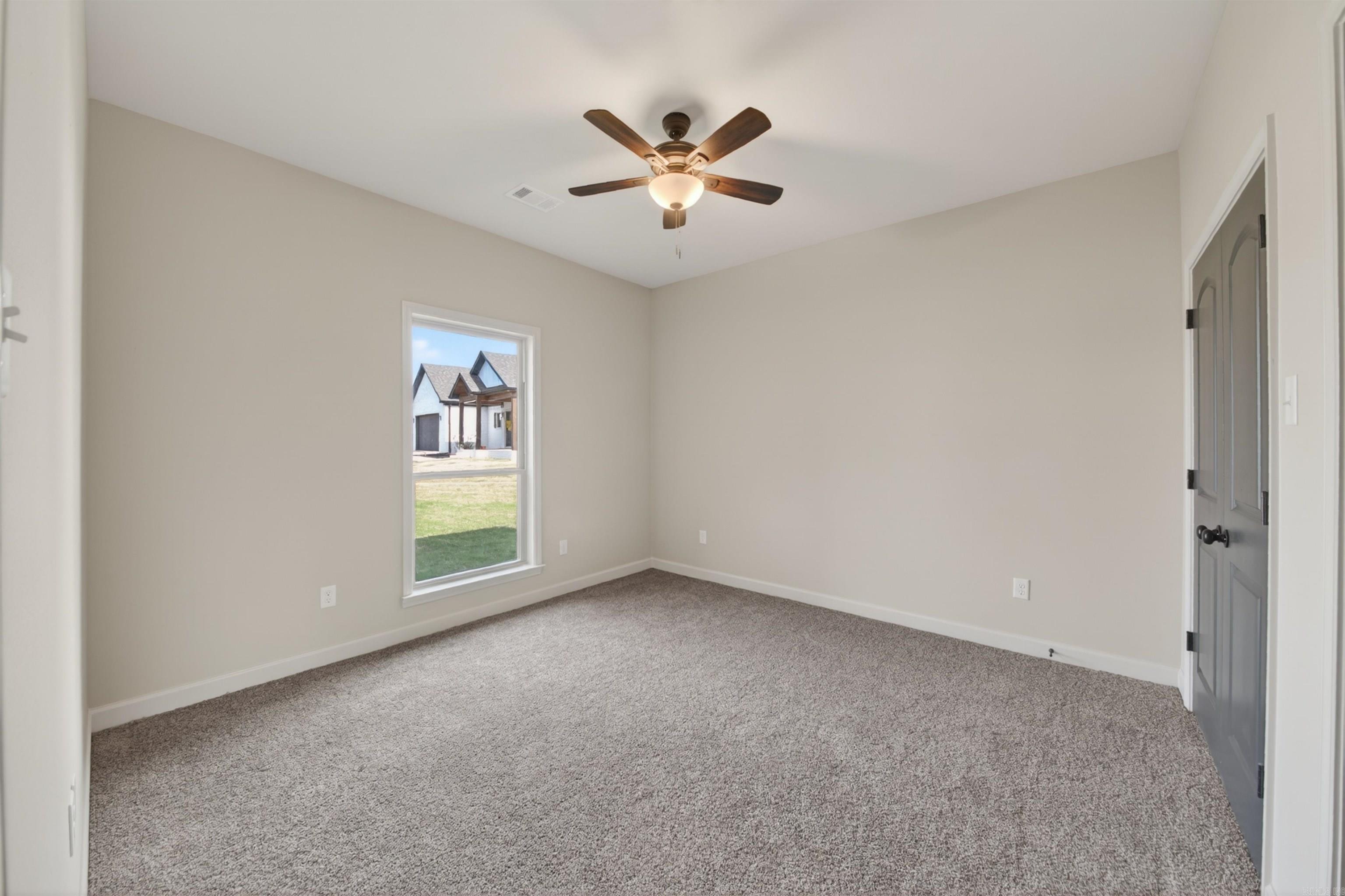 MOUNT TABOR ESTATES - Residential