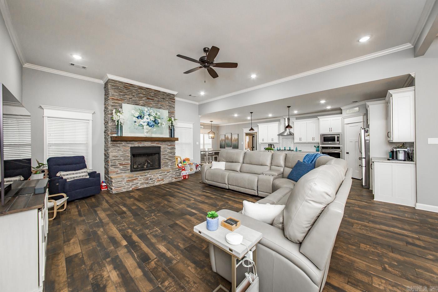 GREYSTONE - Residential