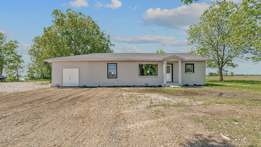 Welcome to 254 County Road 638, a delightful recently remodeled home nestled on 5 acres of picturesque land in the serene countryside of Bay, Arkansas. This home offers a perfect blend of rural tranquility and modern conveniences, making it an ideal retreat for families, hobby farmers, or anyone seeking a peaceful lifestyle.