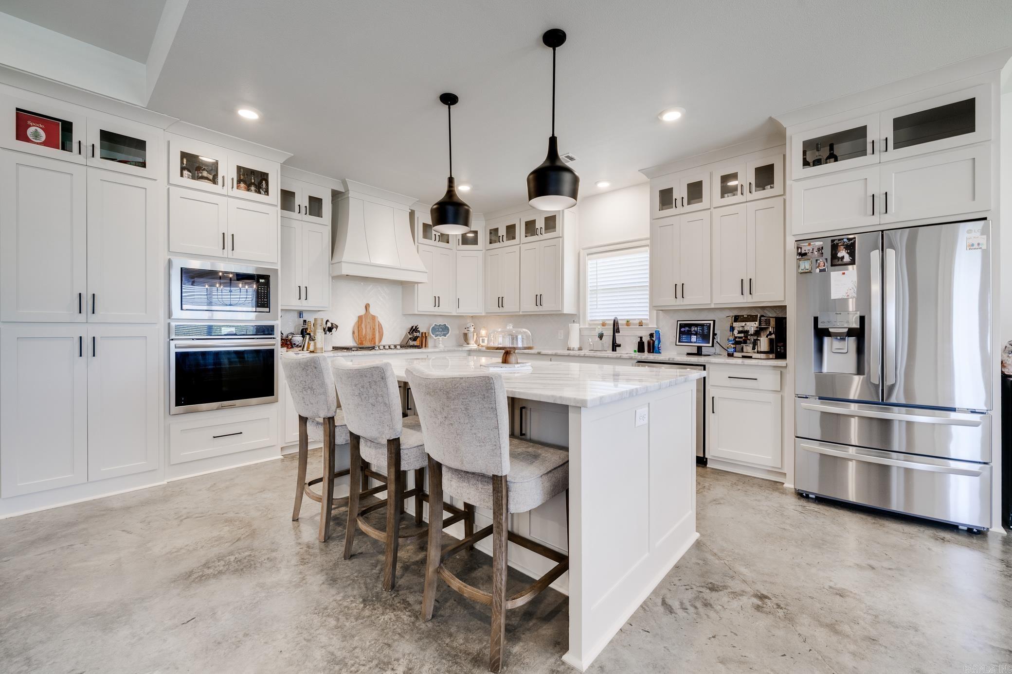 ROBYNMAR - Residential